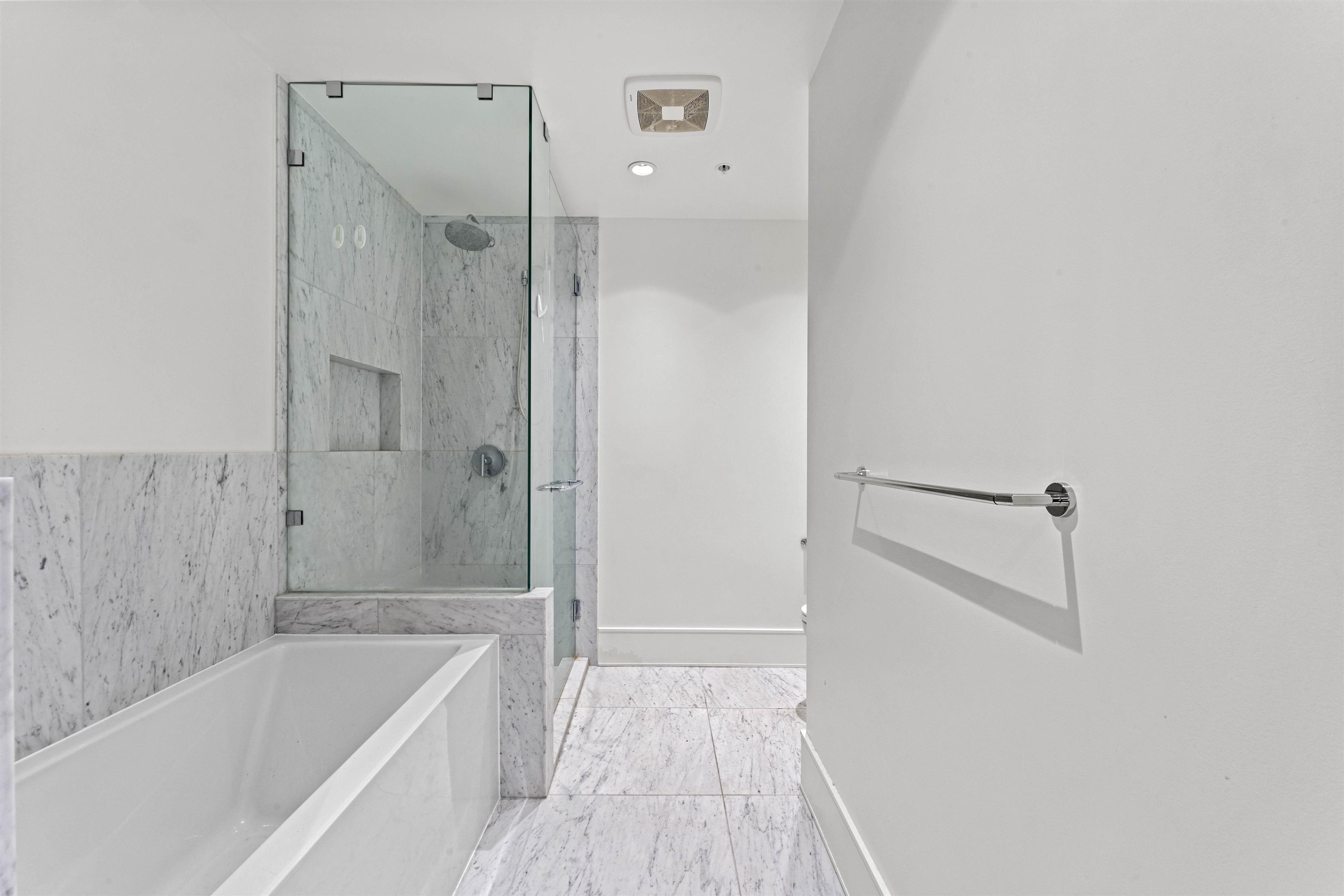 #803 1501 FOSTER STREET - 14