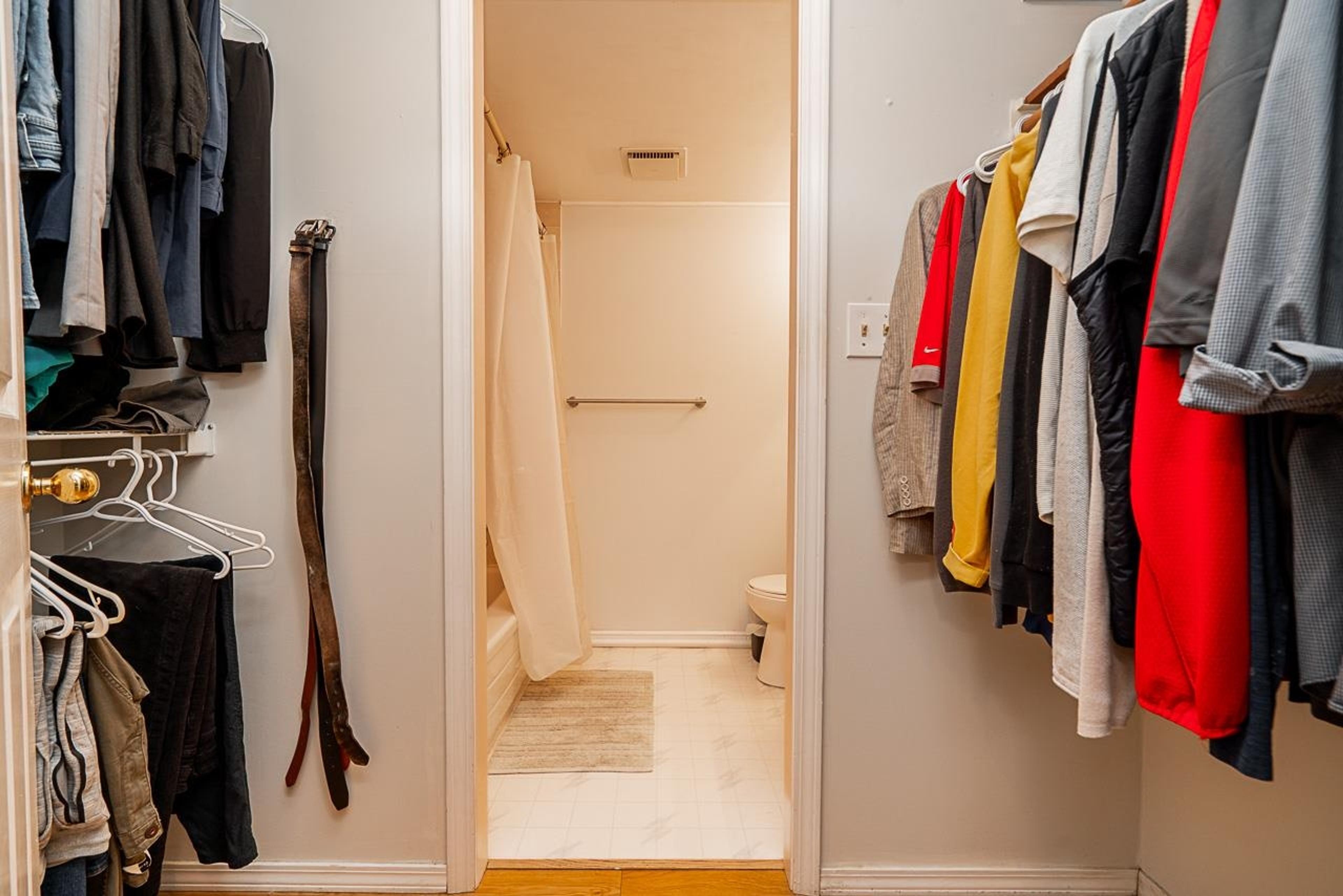 #519 1350 VIDAL STREET - 22