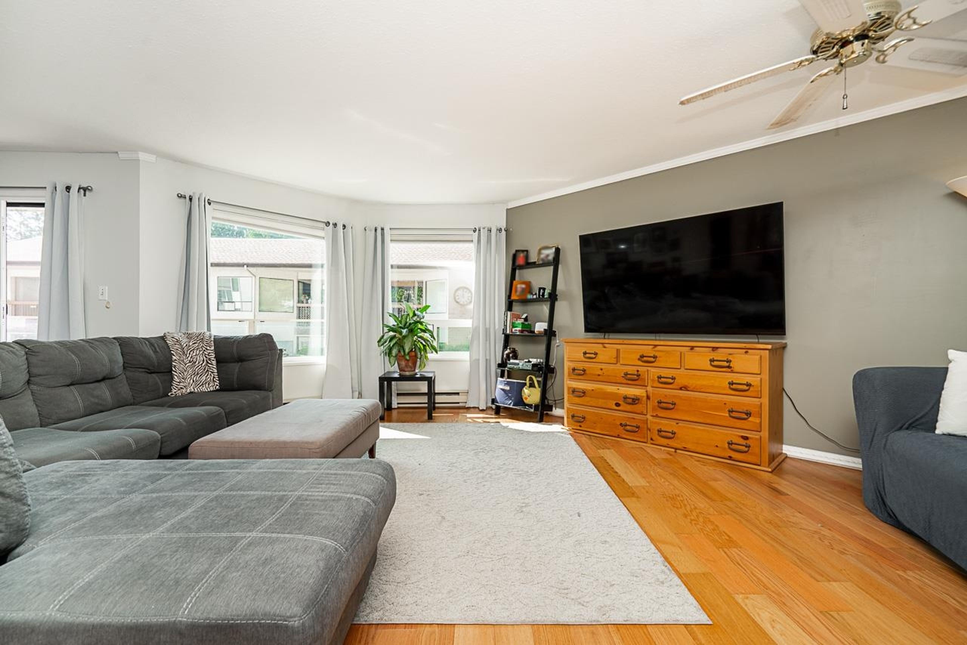 #519 1350 VIDAL STREET - 5