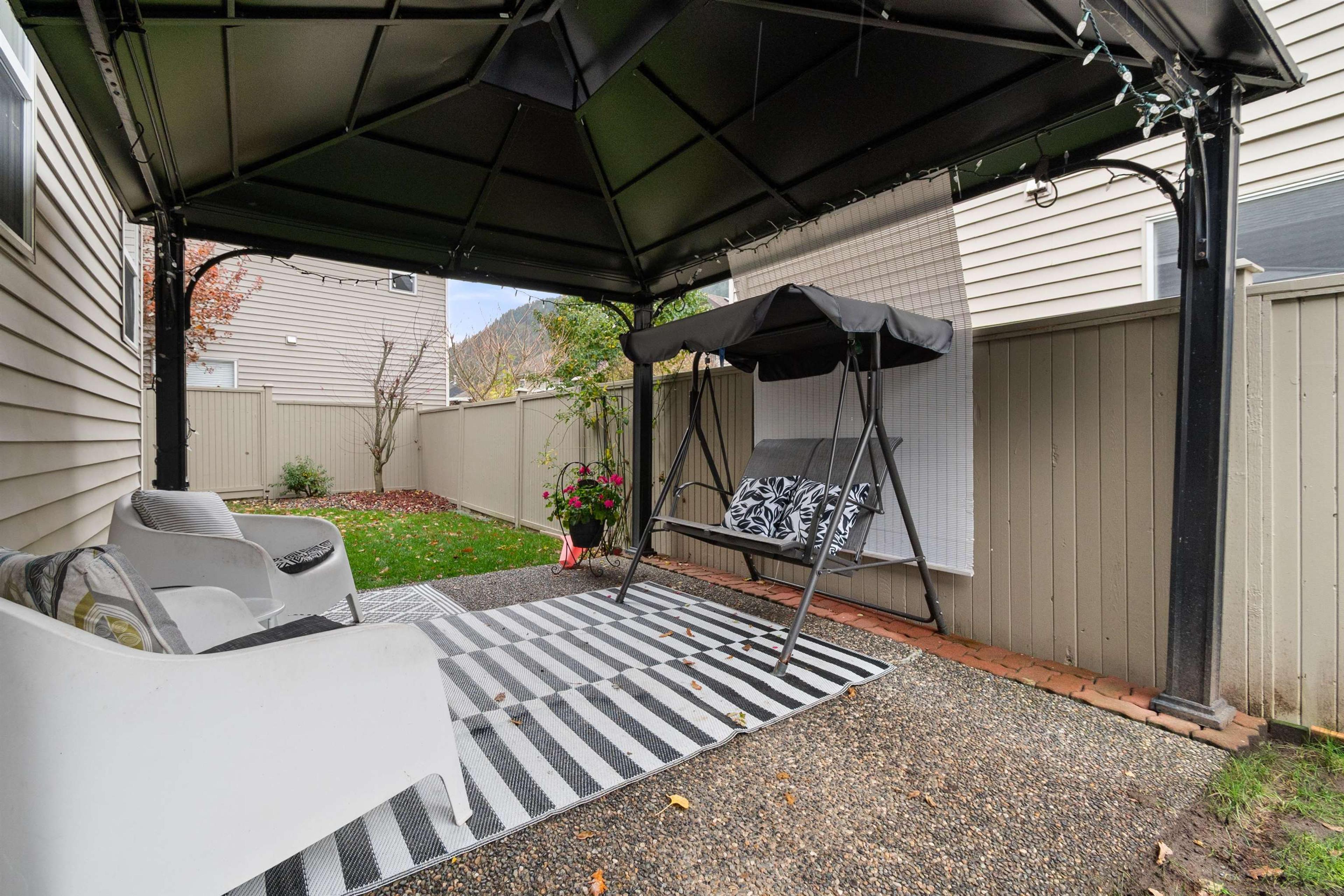 #32 349 WALNUT AVENUE - 27