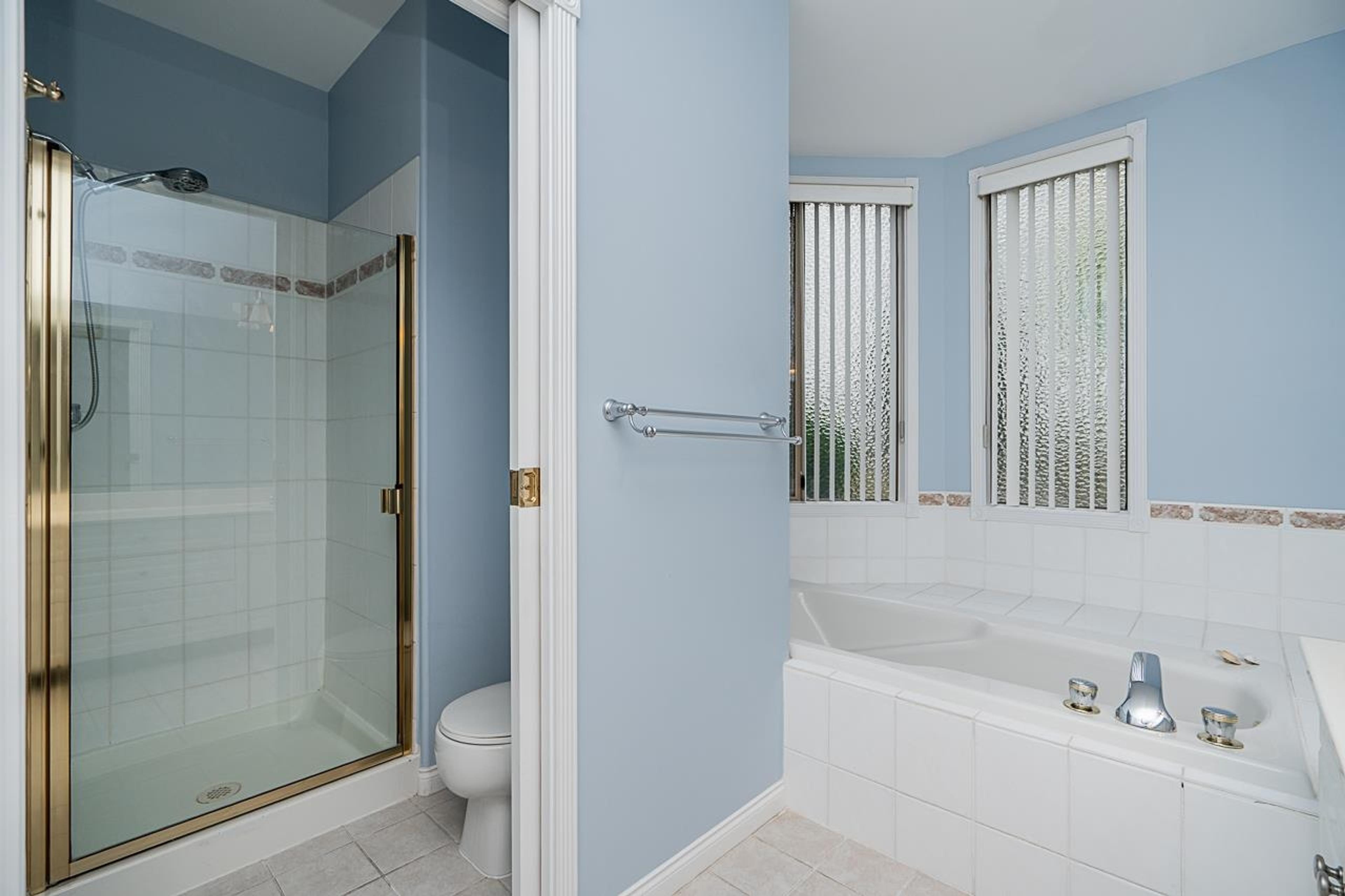 #102 15169 BUENA VISTA AVENUE - 28