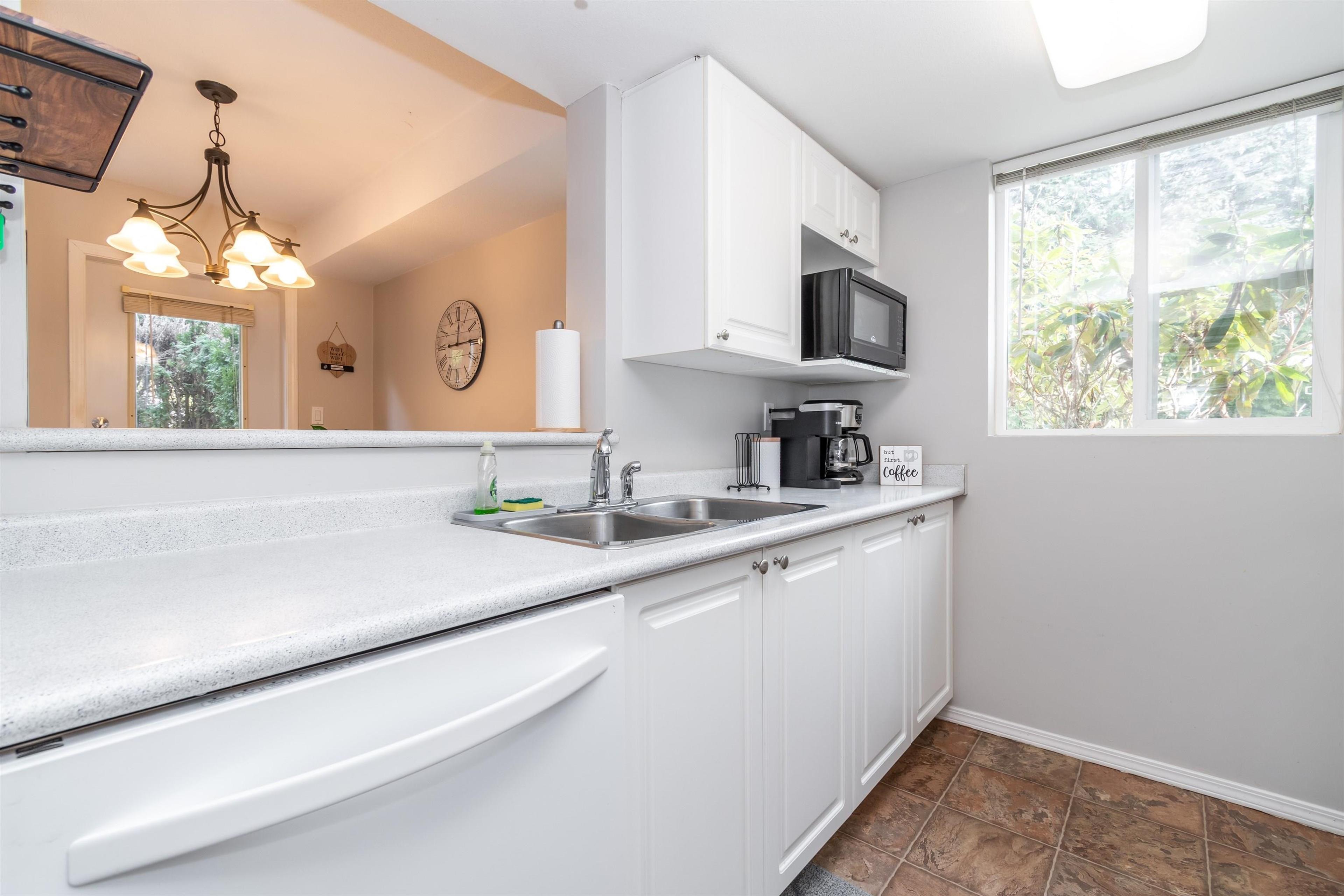 #107 1275 SCOTT DRIVE - 11