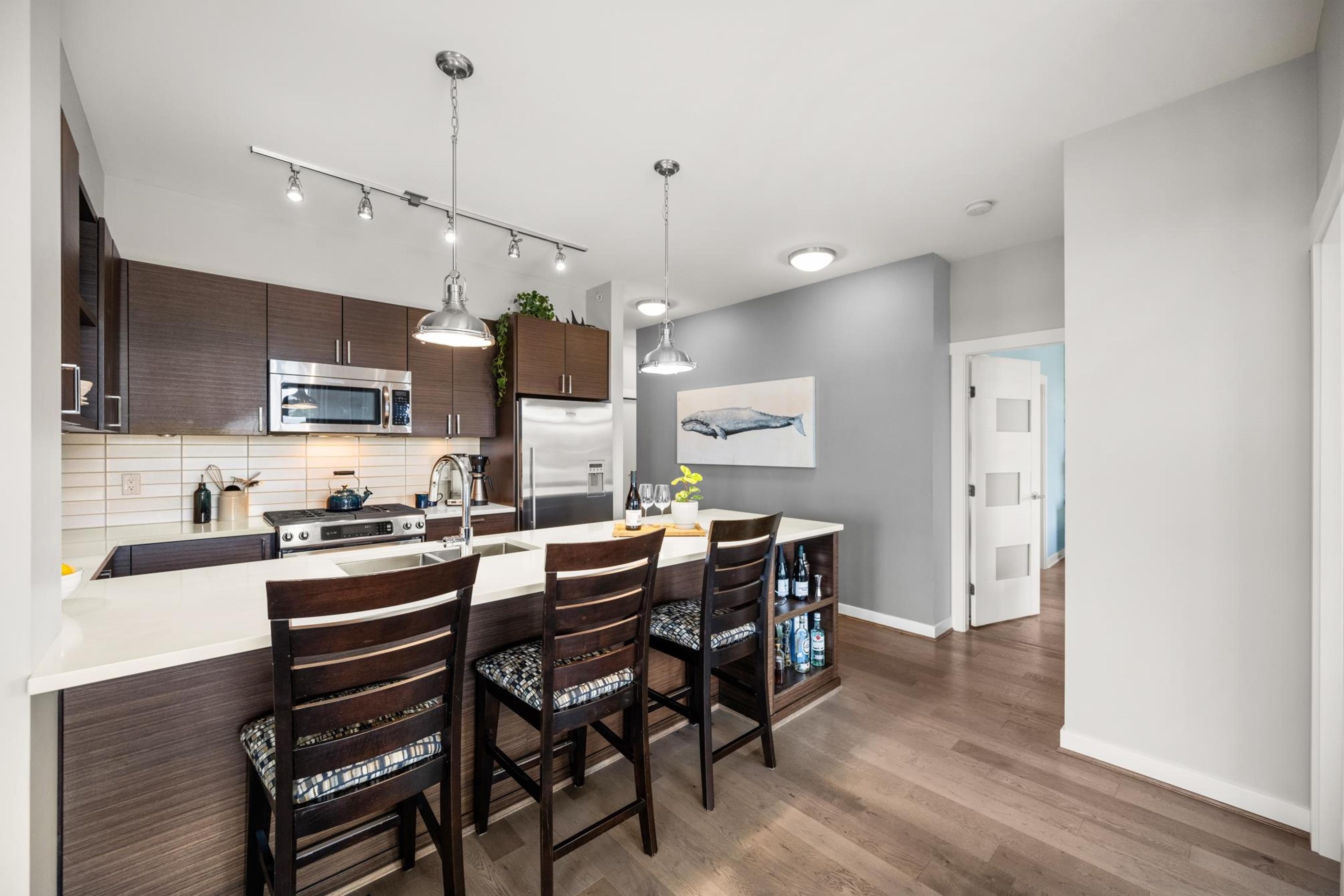 #PH2 1333 WINTER STREET - 13