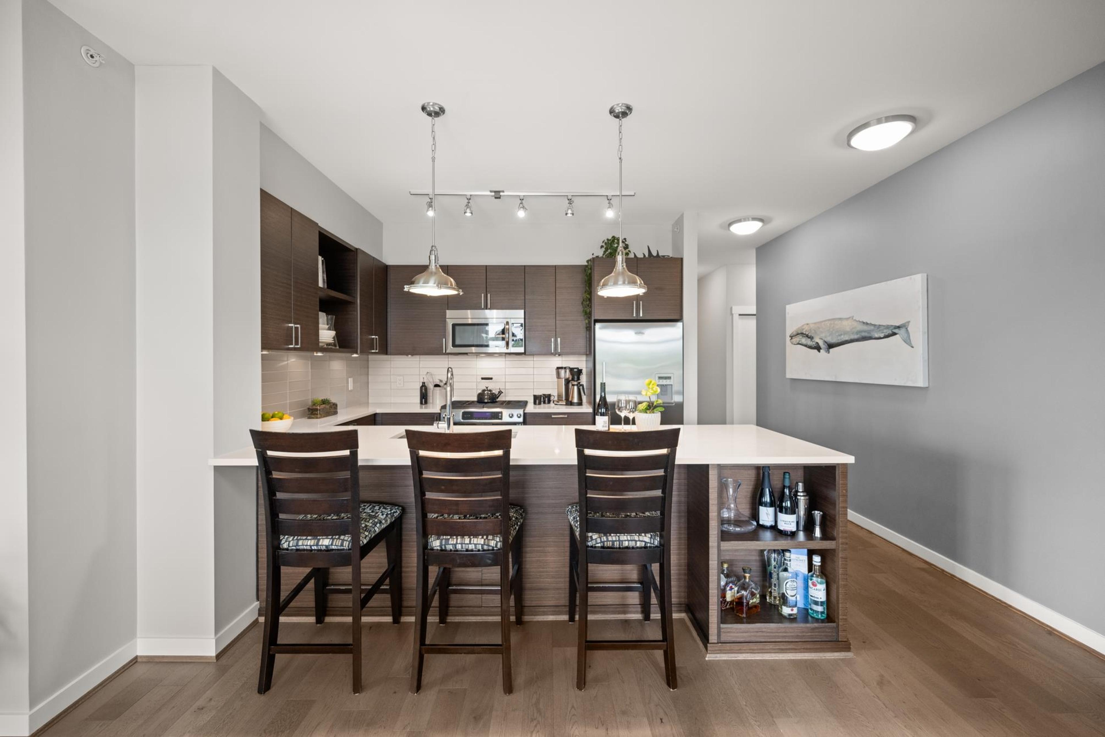 #PH2 1333 WINTER STREET - 12