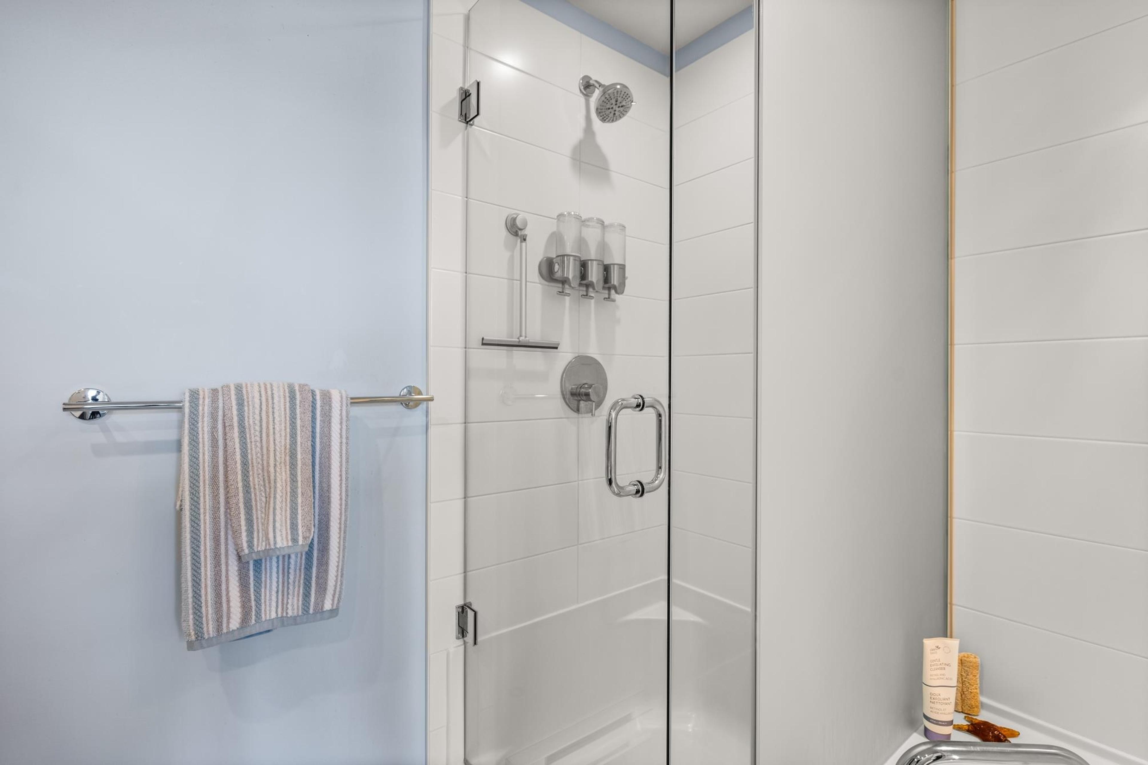 #PH2 1333 WINTER STREET - 30