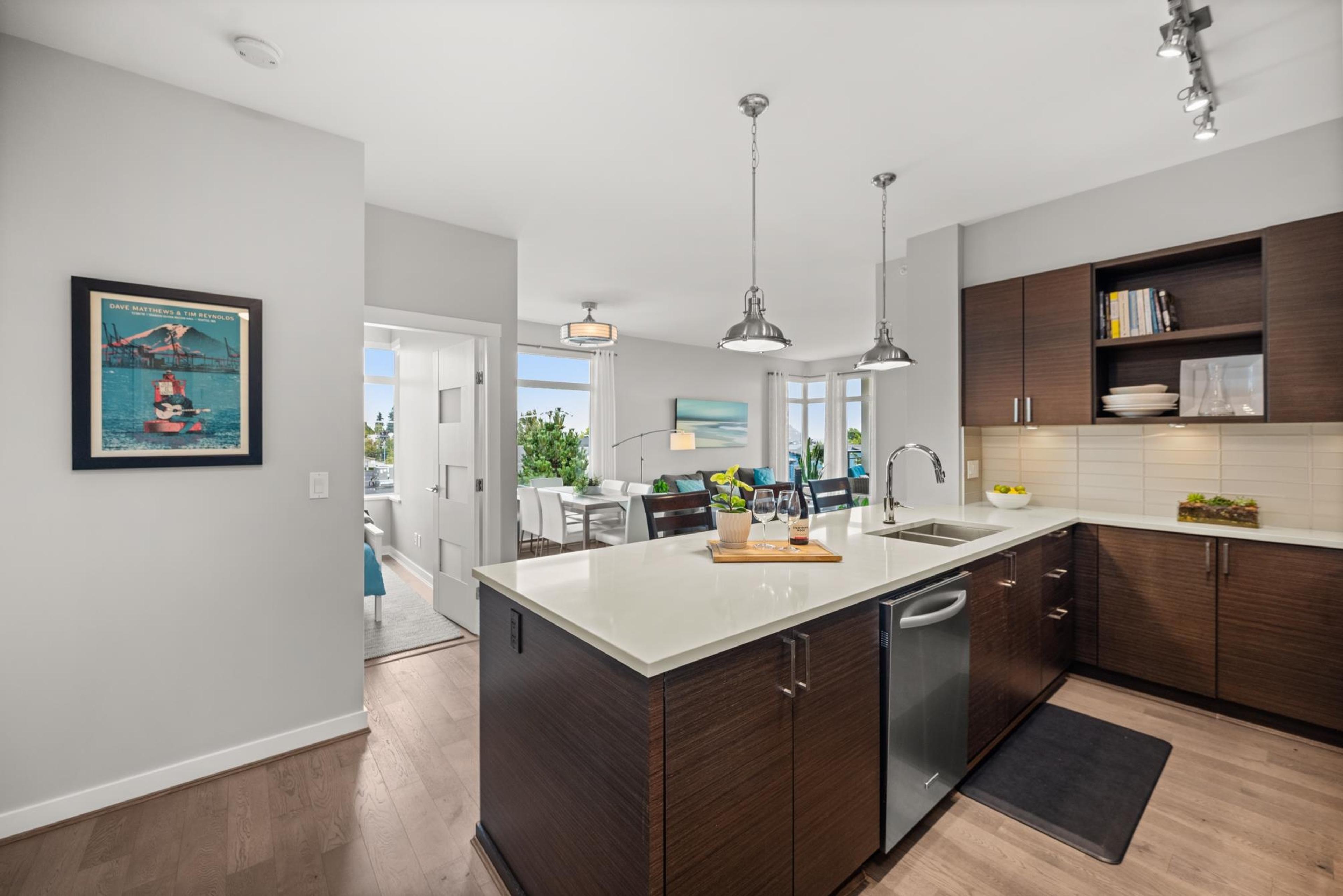 #PH2 1333 WINTER STREET - 10