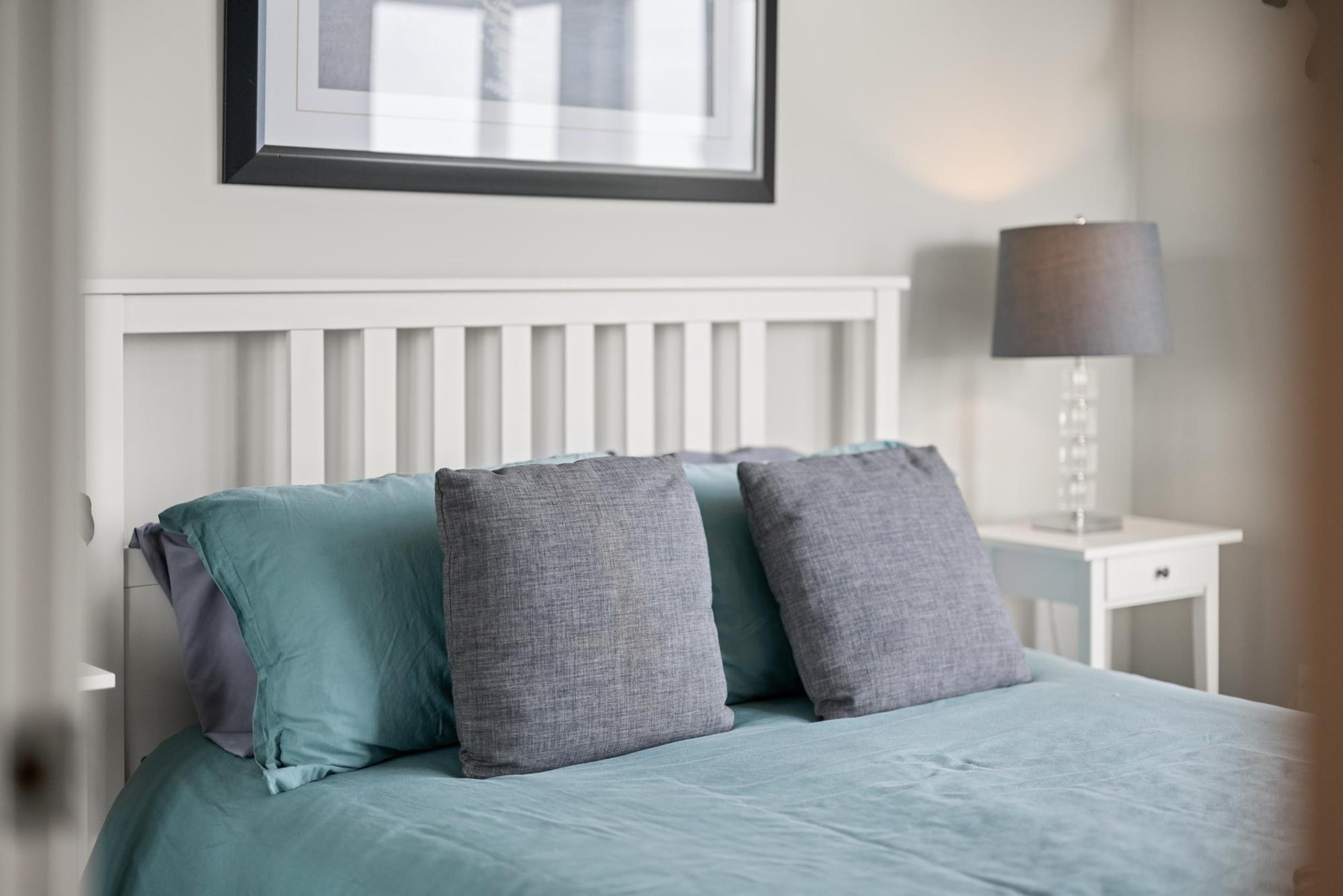 #PH2 1333 WINTER STREET - 25