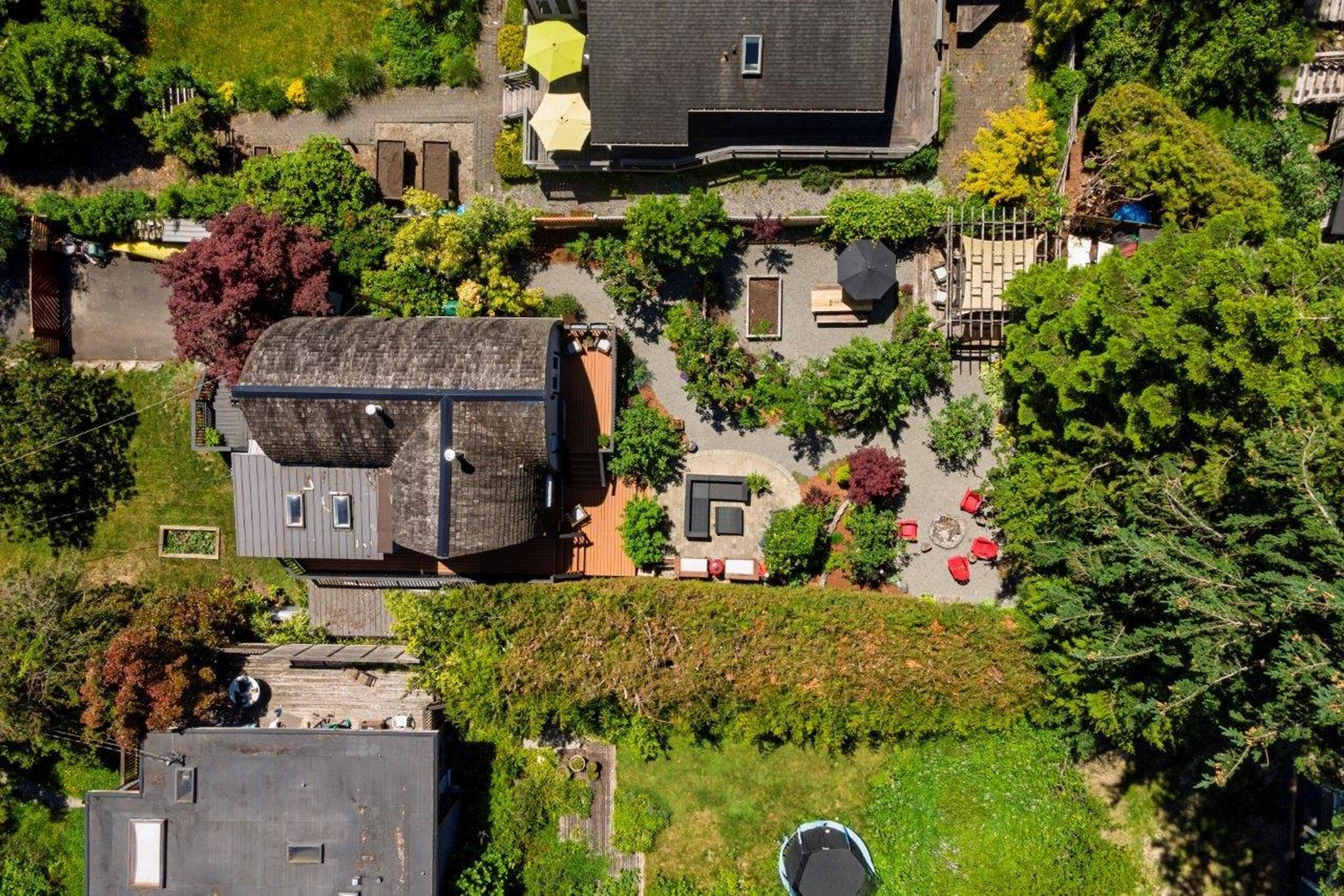 1108 LENORA ROAD - Image 2