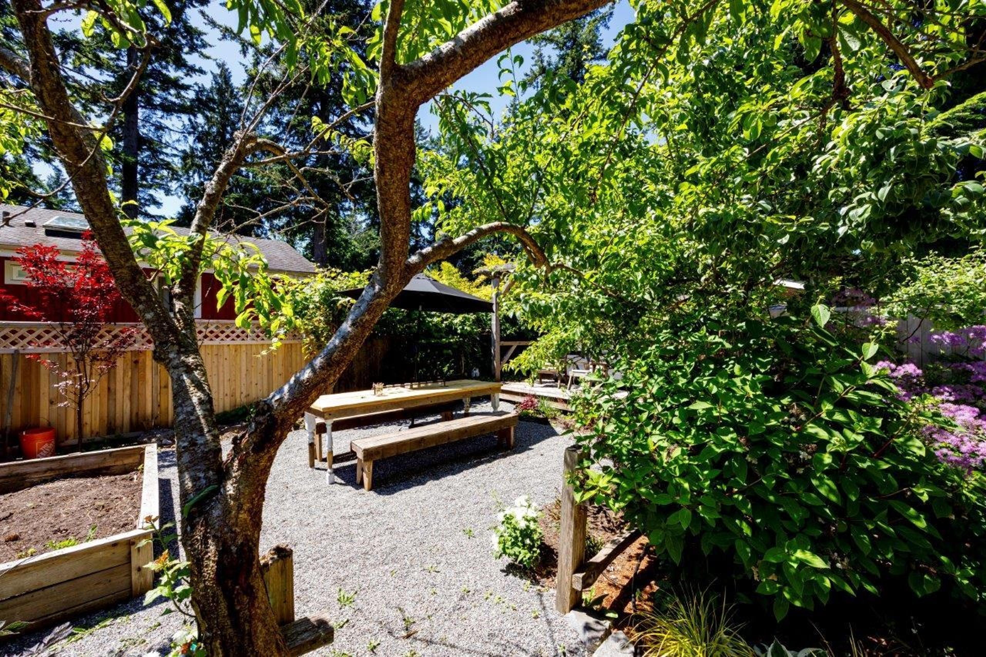 1108 LENORA ROAD - 30