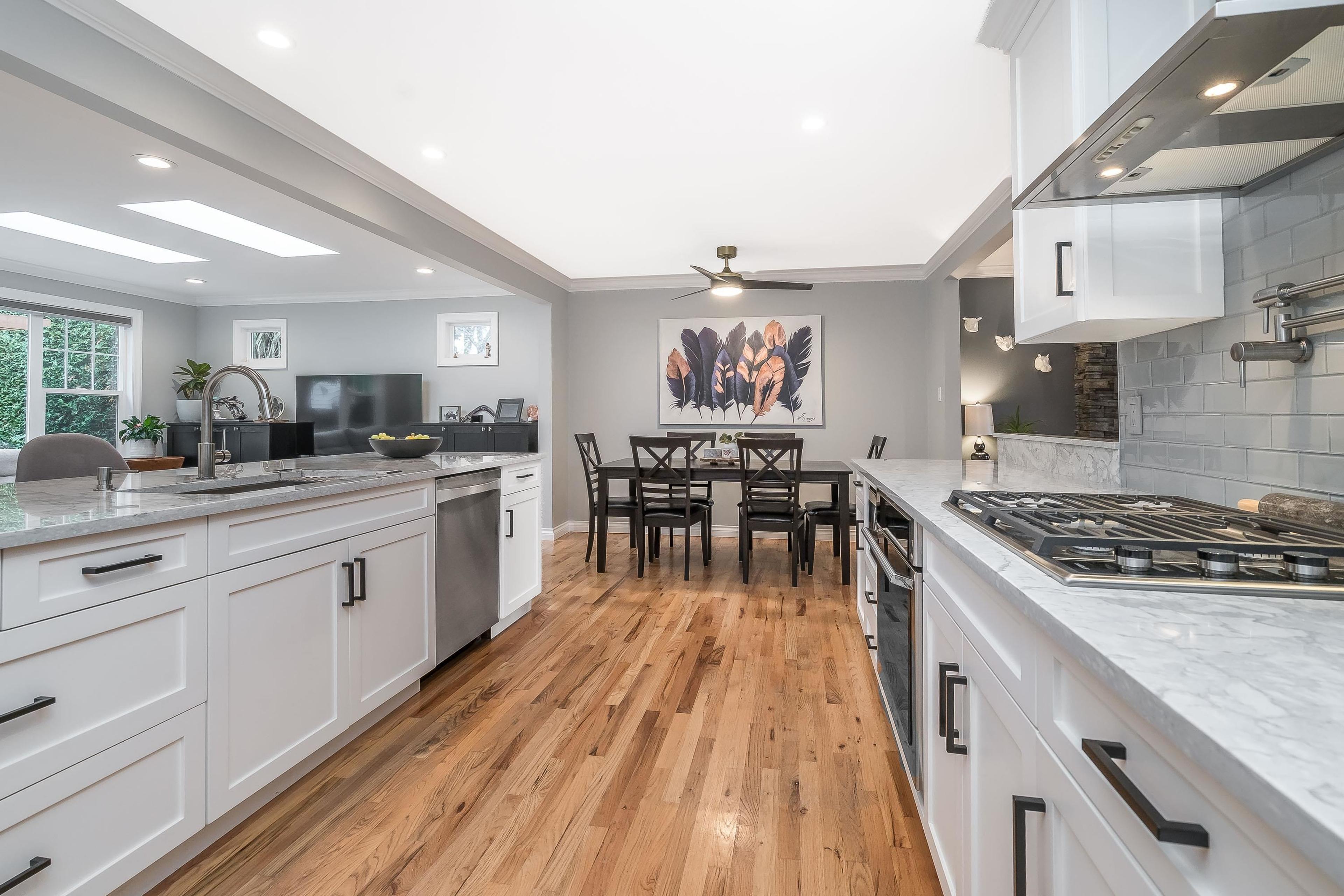 15825 PROSPECT CRESCENT - 17