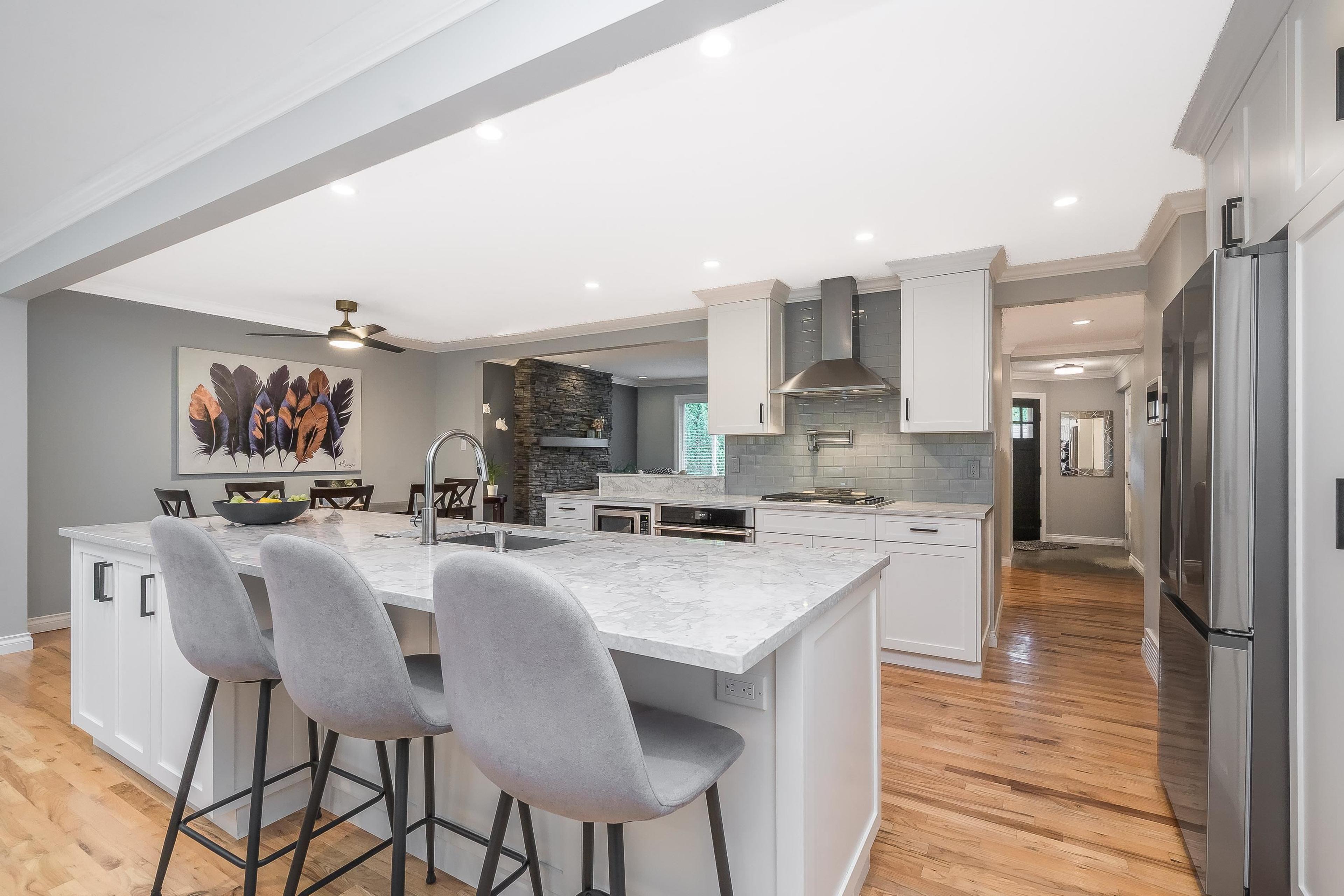 15825 PROSPECT CRESCENT - 18