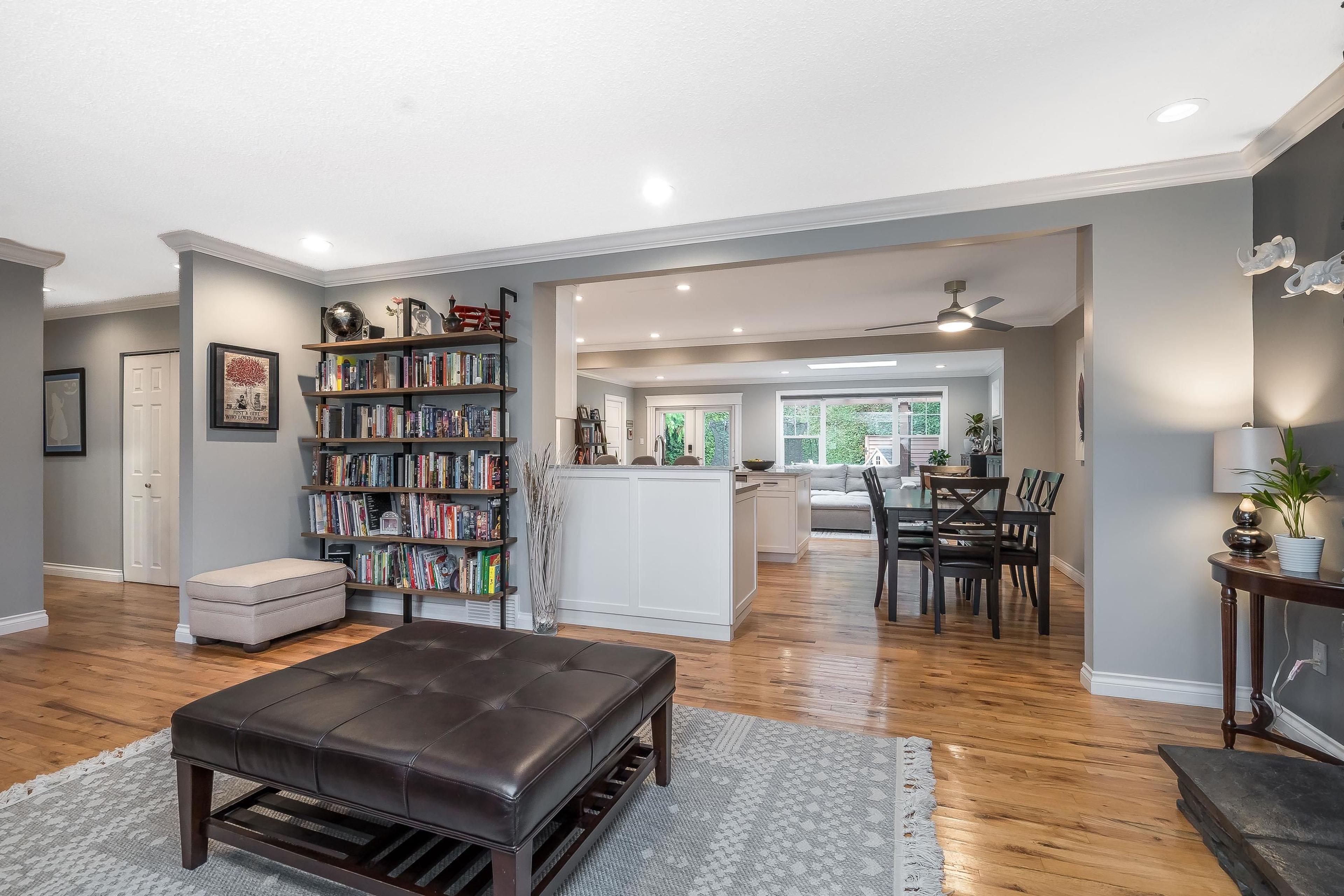 15825 PROSPECT CRESCENT - 8