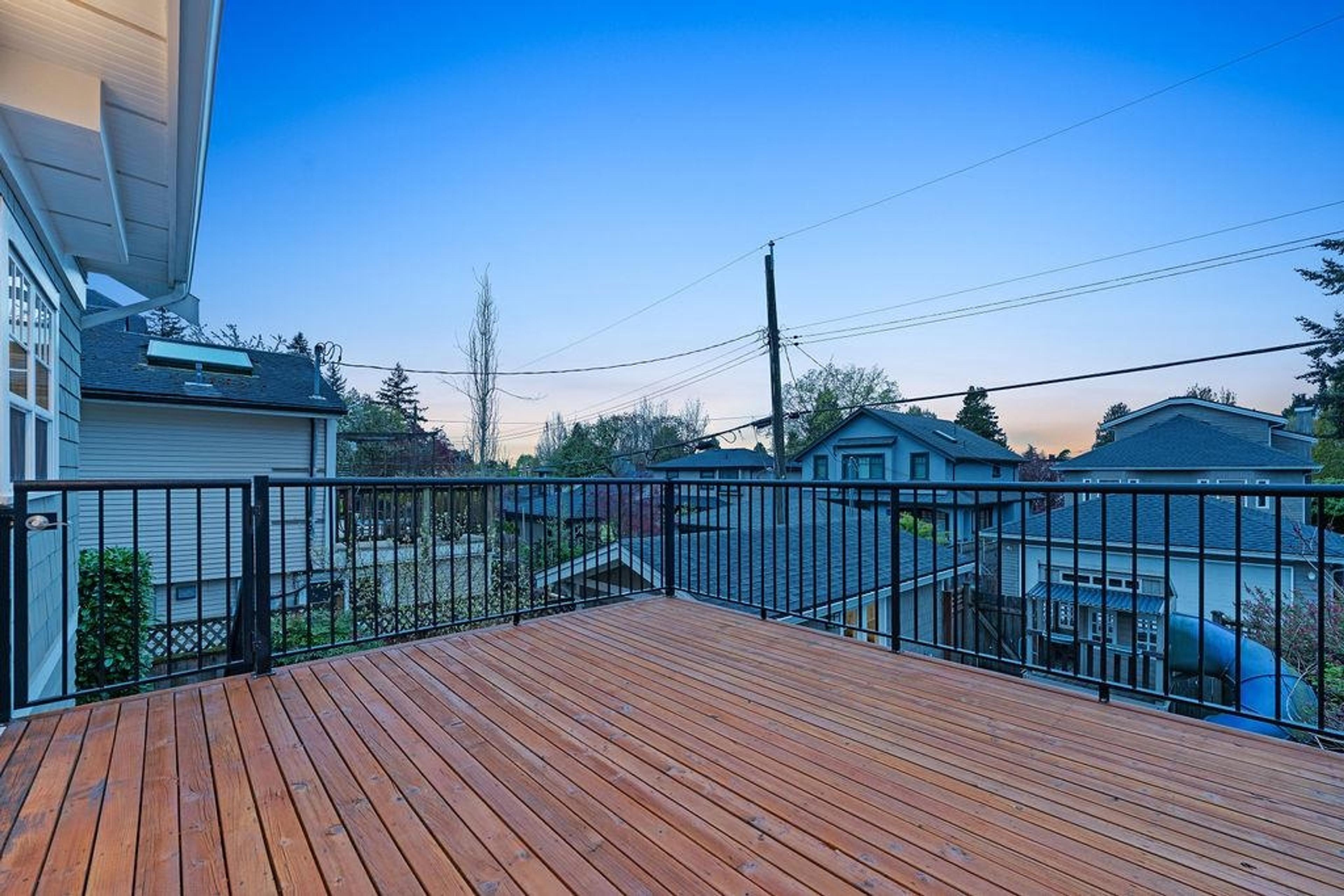 6591 VINE STREET - 29