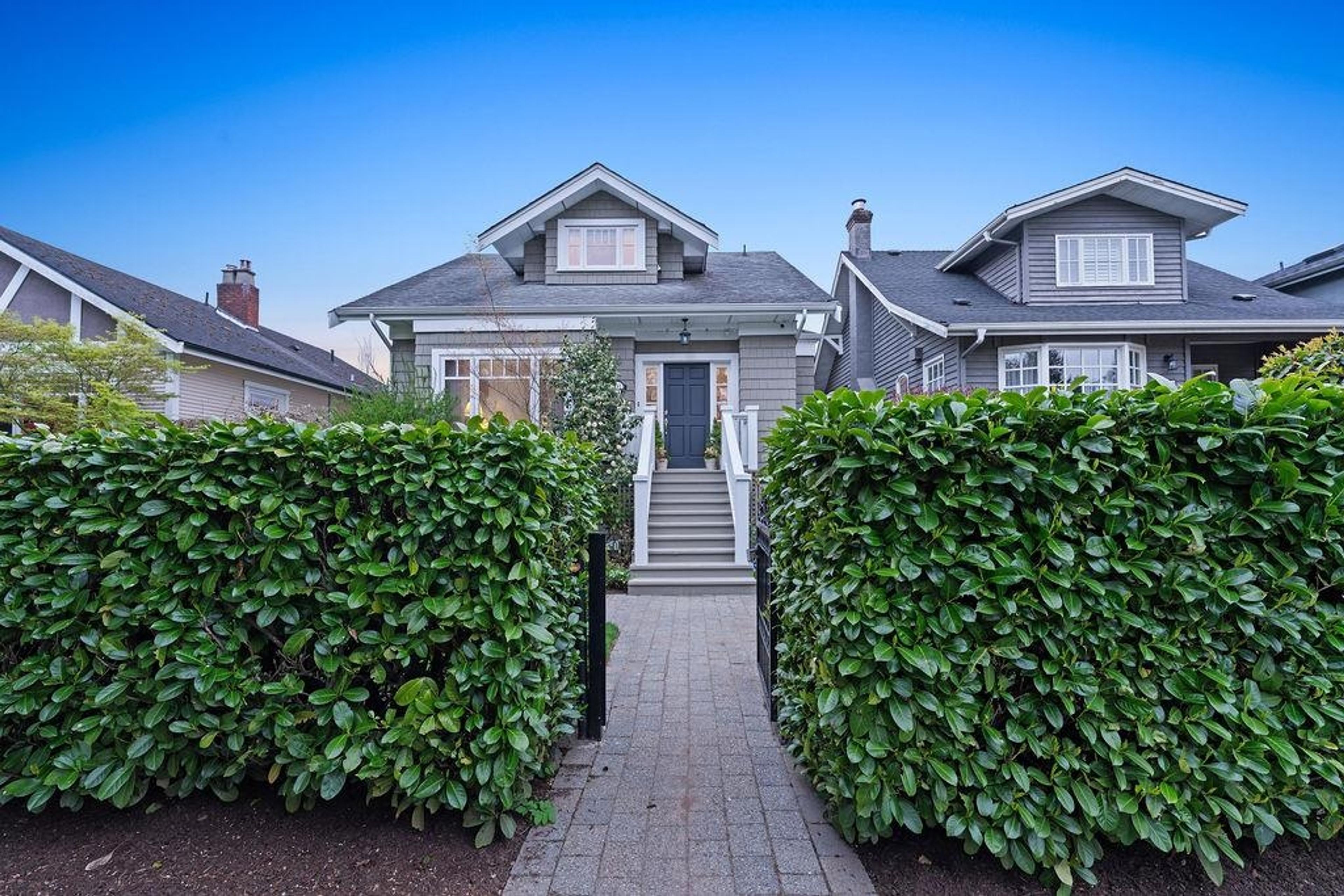 6591 VINE STREET - 25