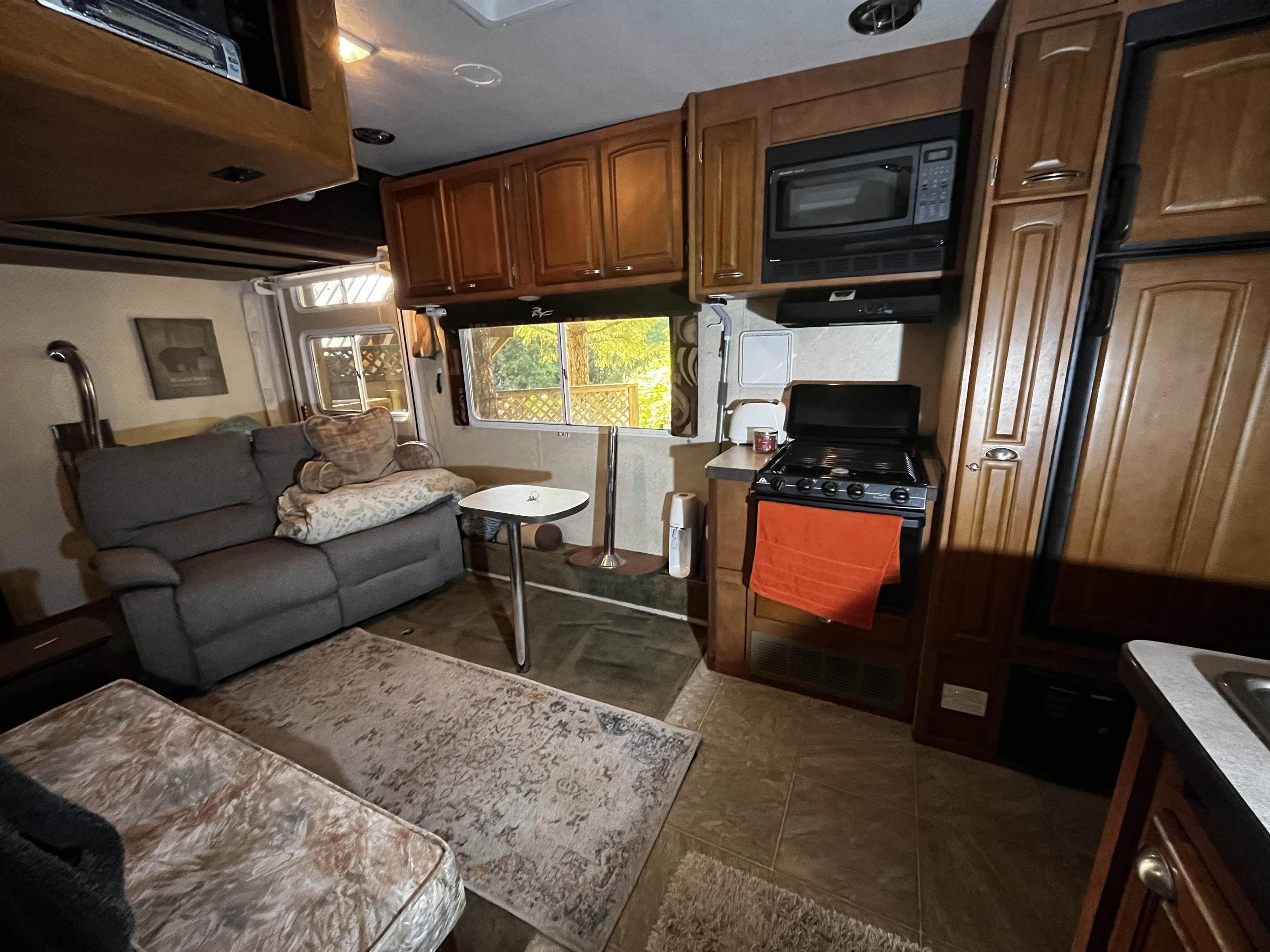 H59 BLUEBERRY CRESCENT - 20