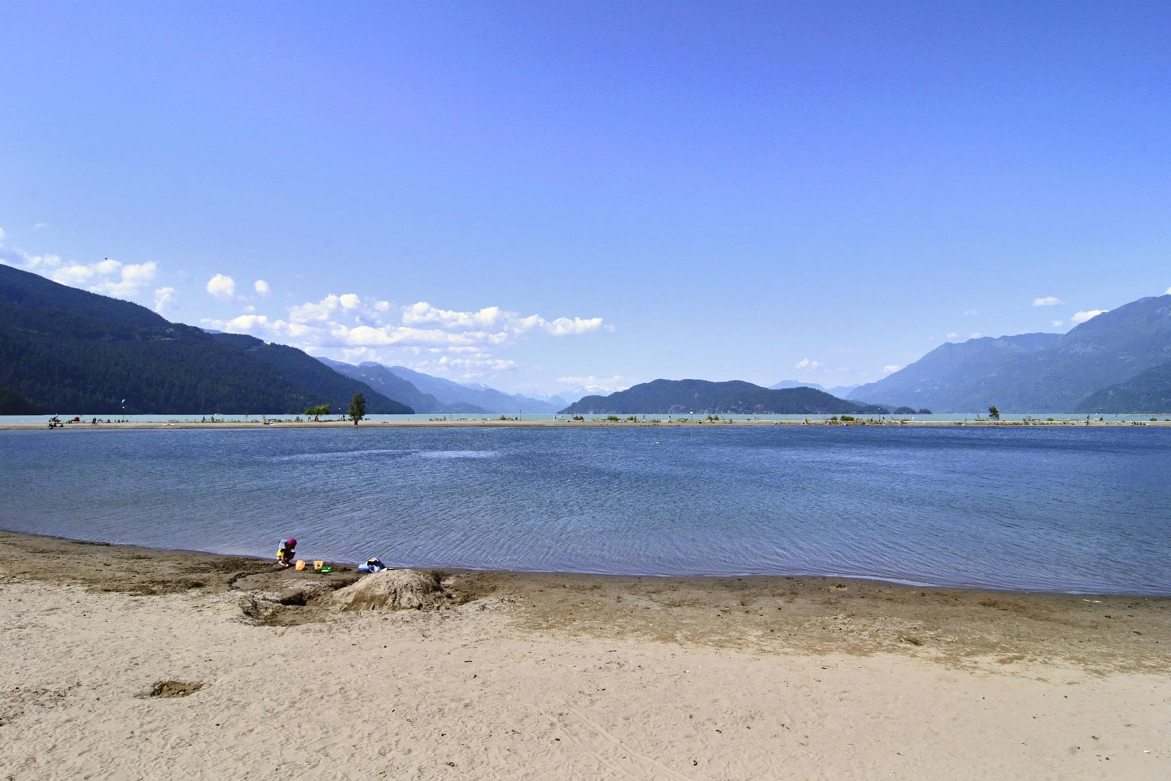 #205 160 LILLOOET AVENUE - Image 2