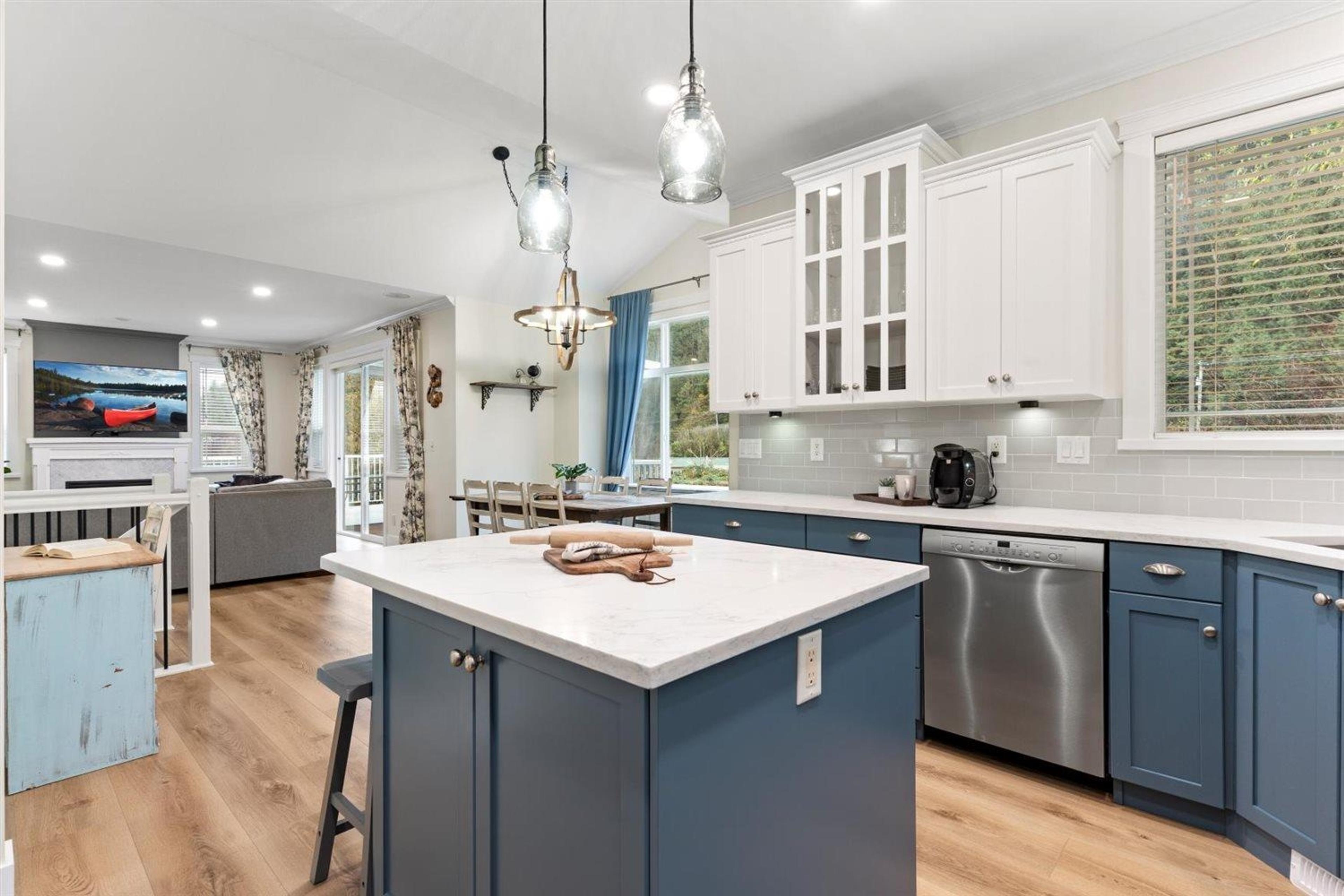 43057 VEDDER MOUNTAIN ROAD - 10