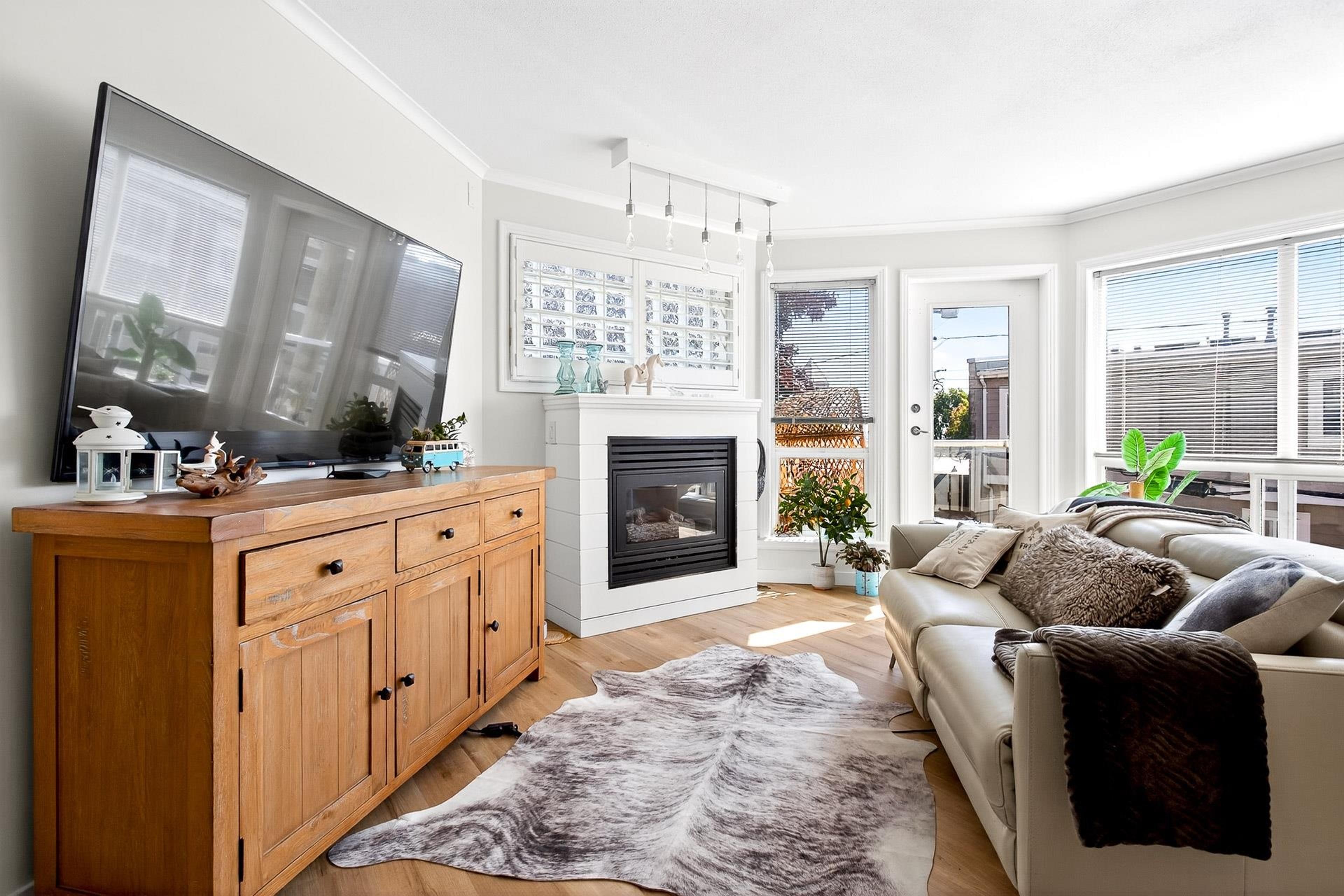 #205 15154 ROPER AVENUE - 7