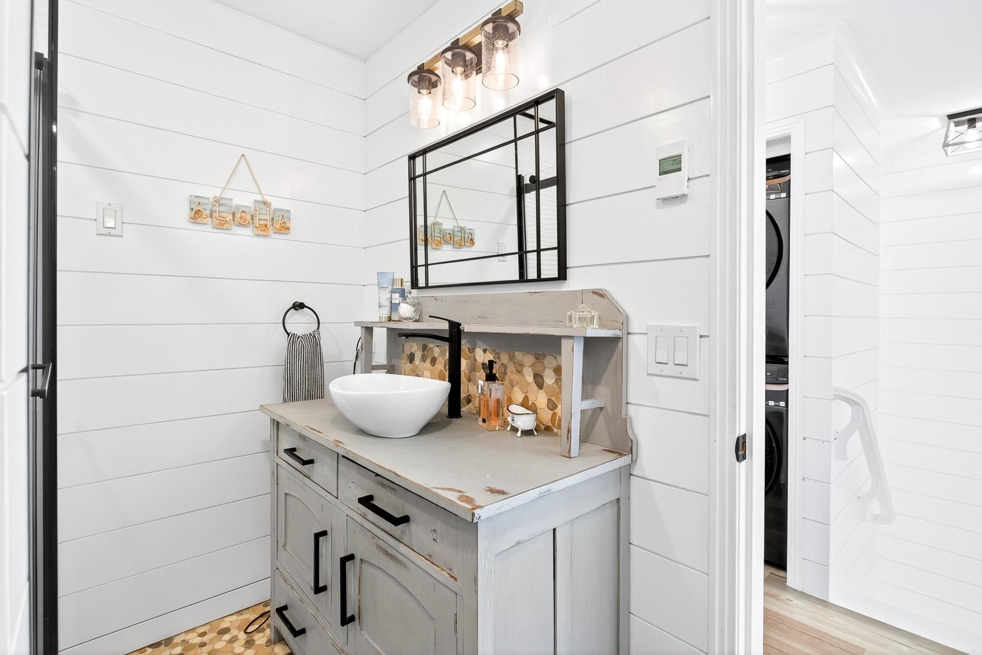 #205 15154 ROPER AVENUE - 35