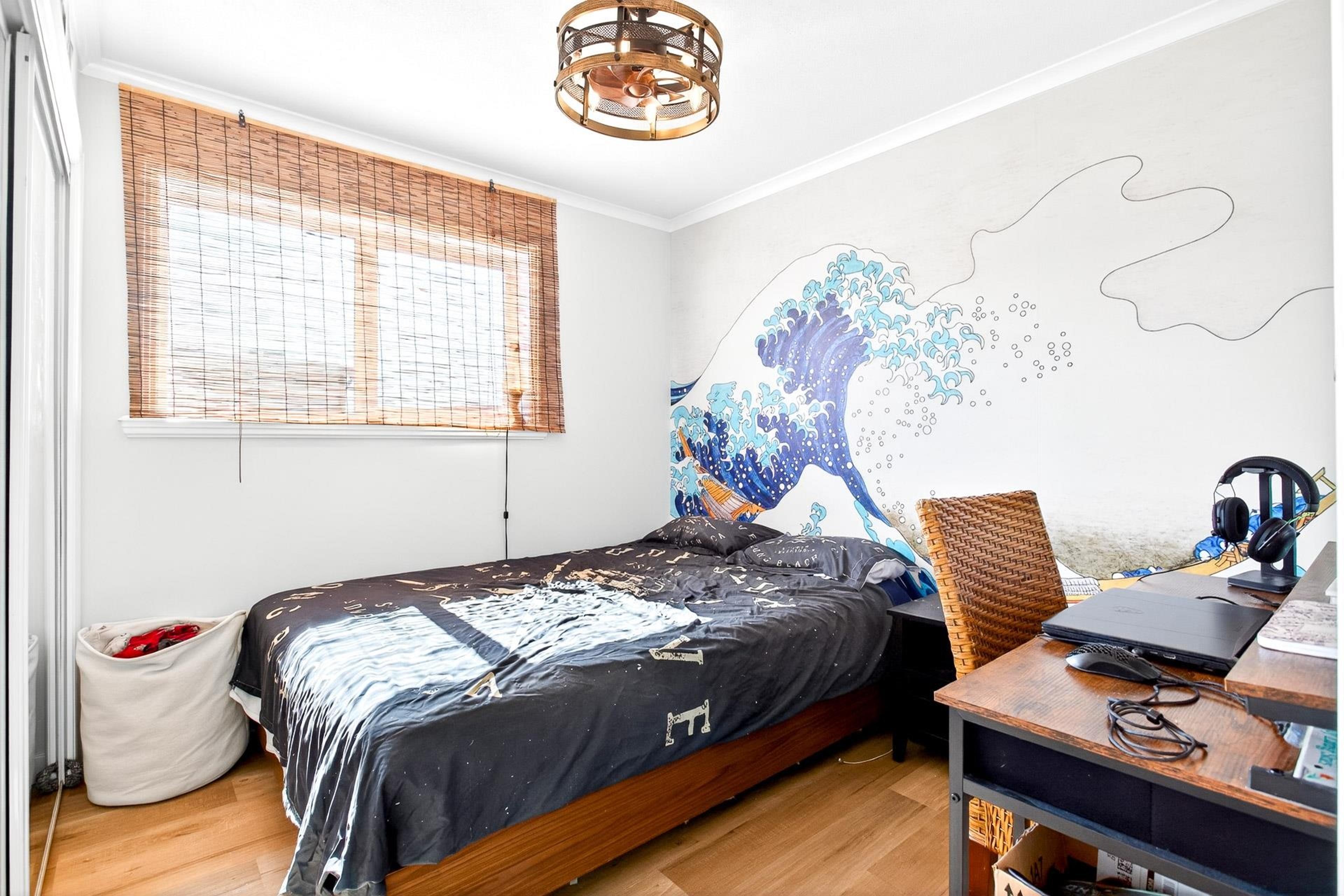 #205 15154 ROPER AVENUE - 21