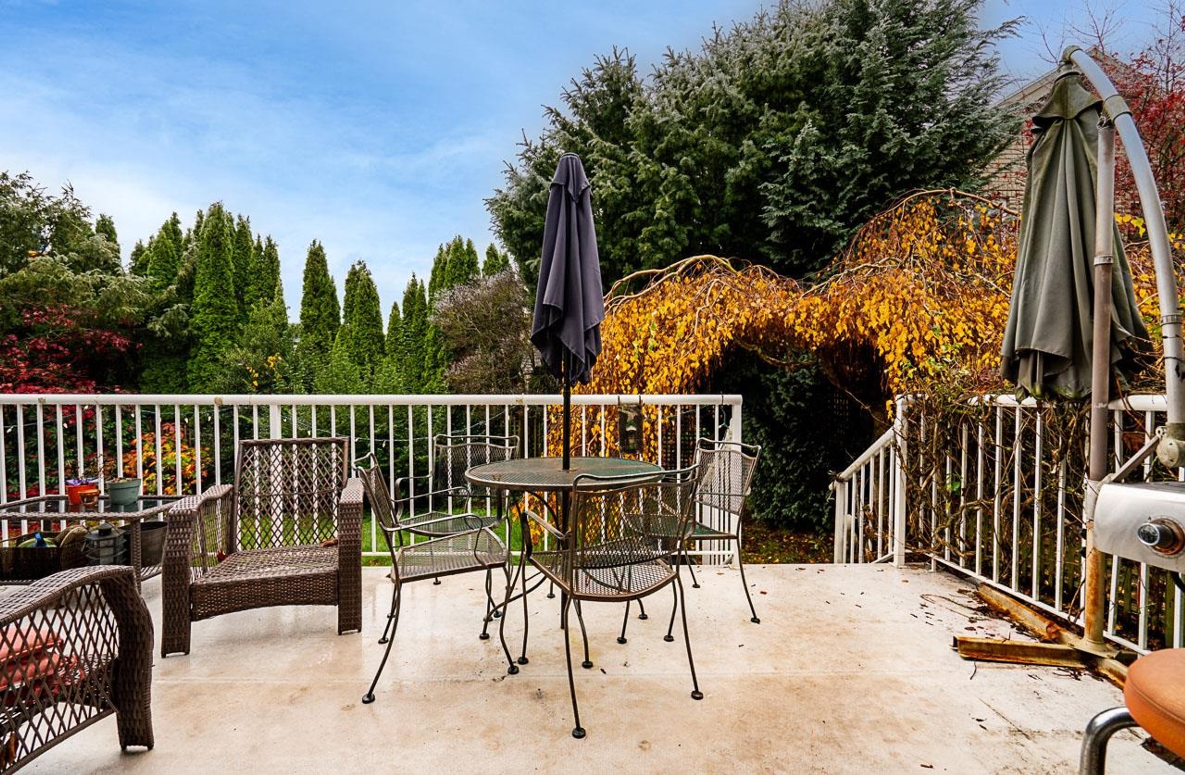 15576 BUENA VISTA AVENUE - 23