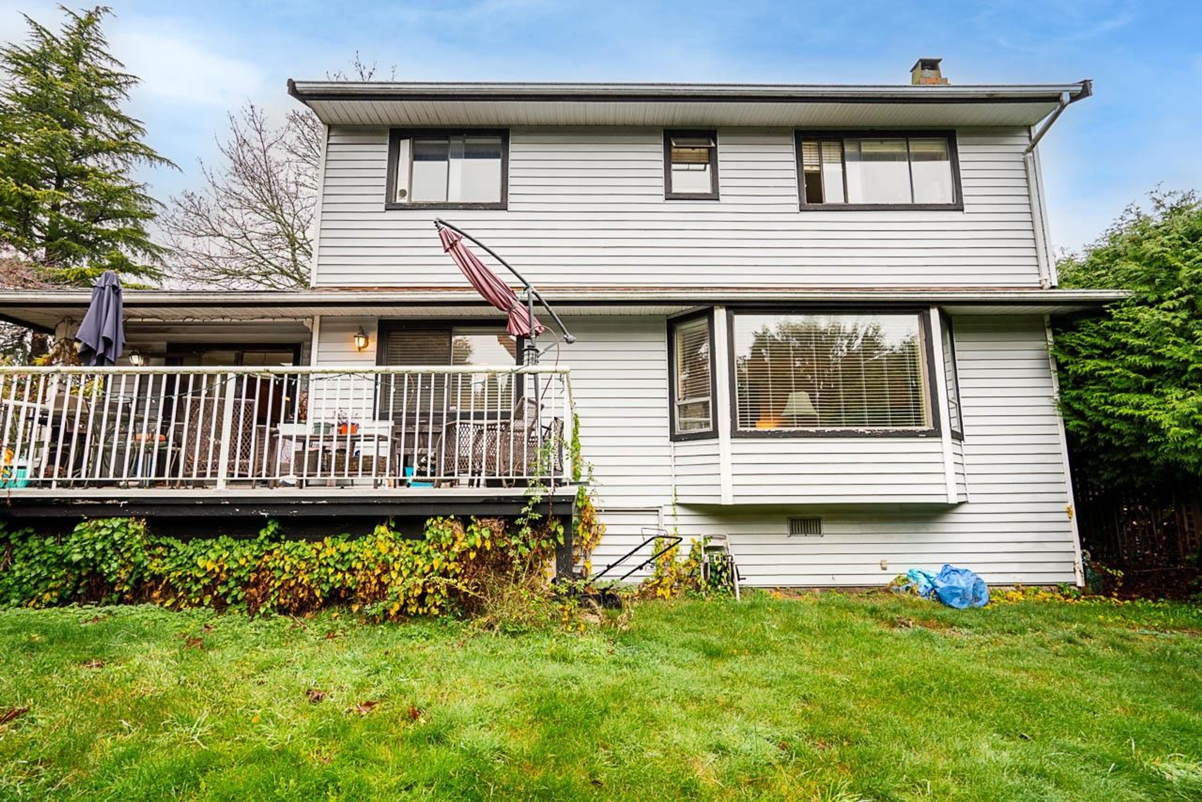 15576 BUENA VISTA AVENUE - 27