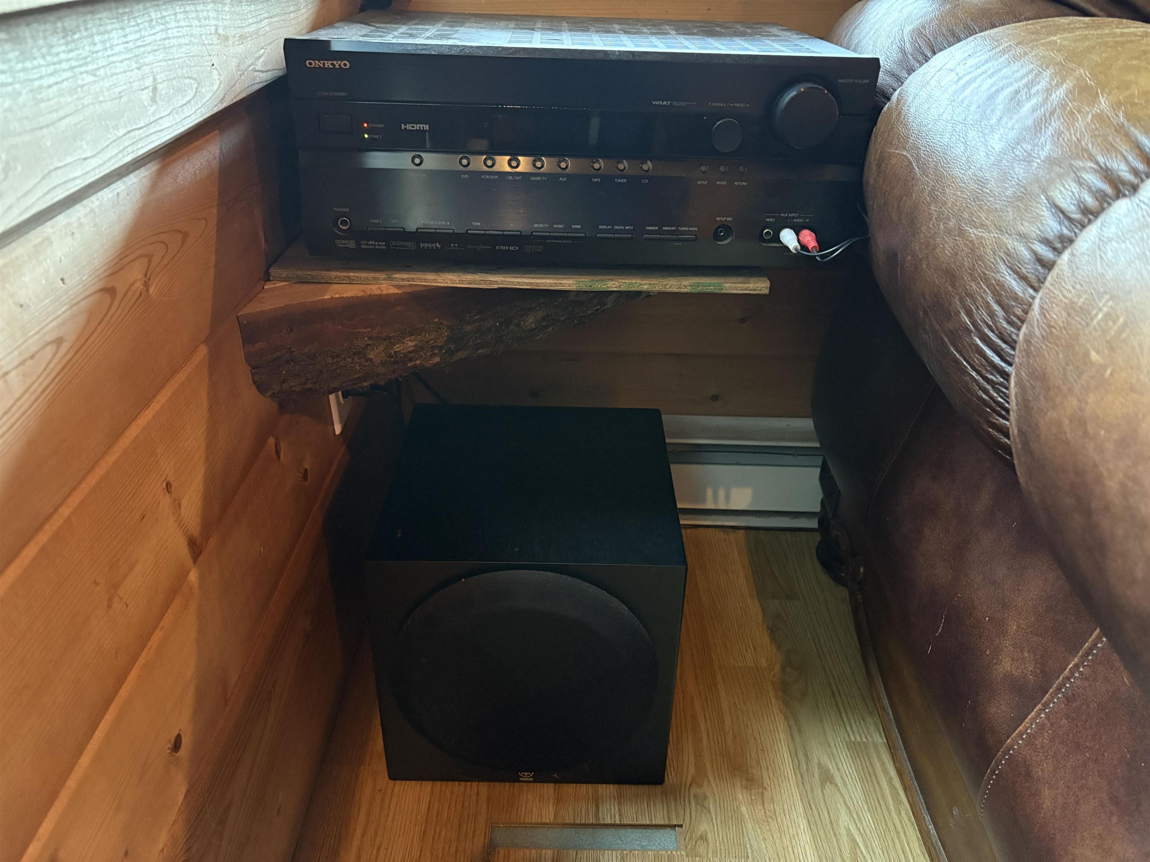 815 THE GROVE ROAD - 22