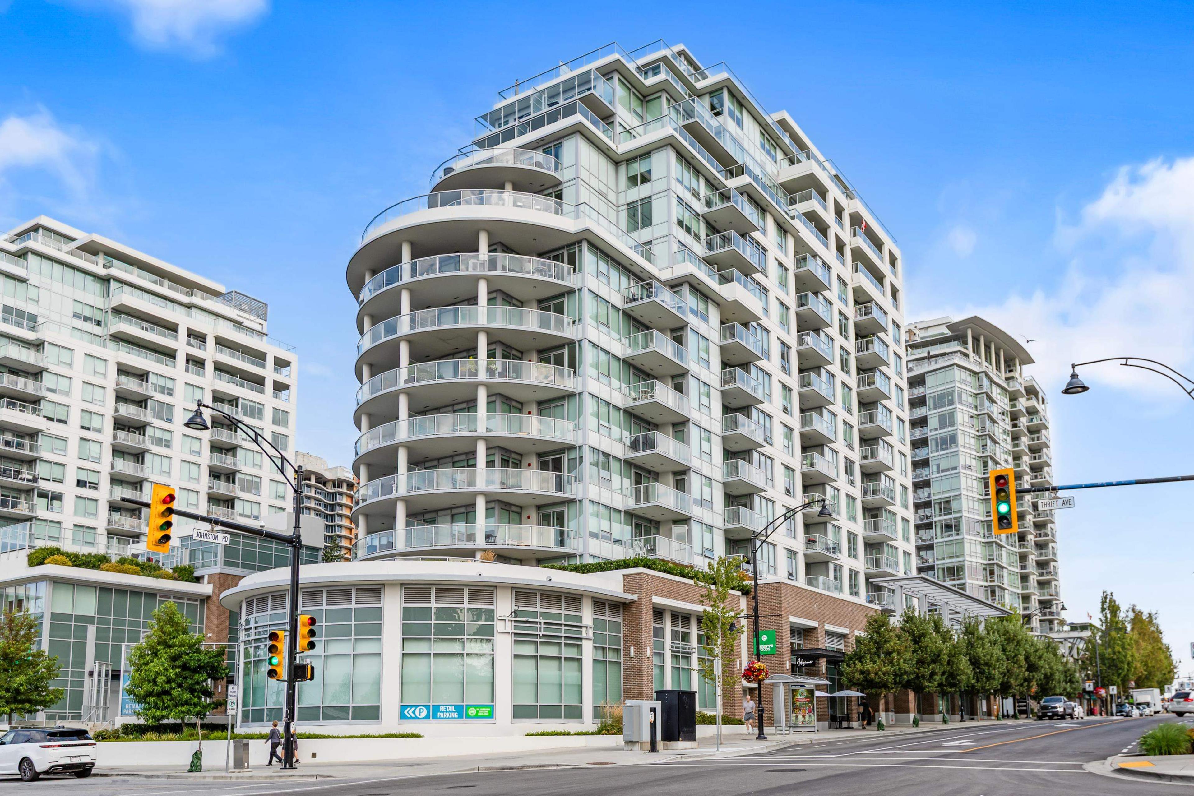 #601 1441 JOHNSTON ROAD - Image 2