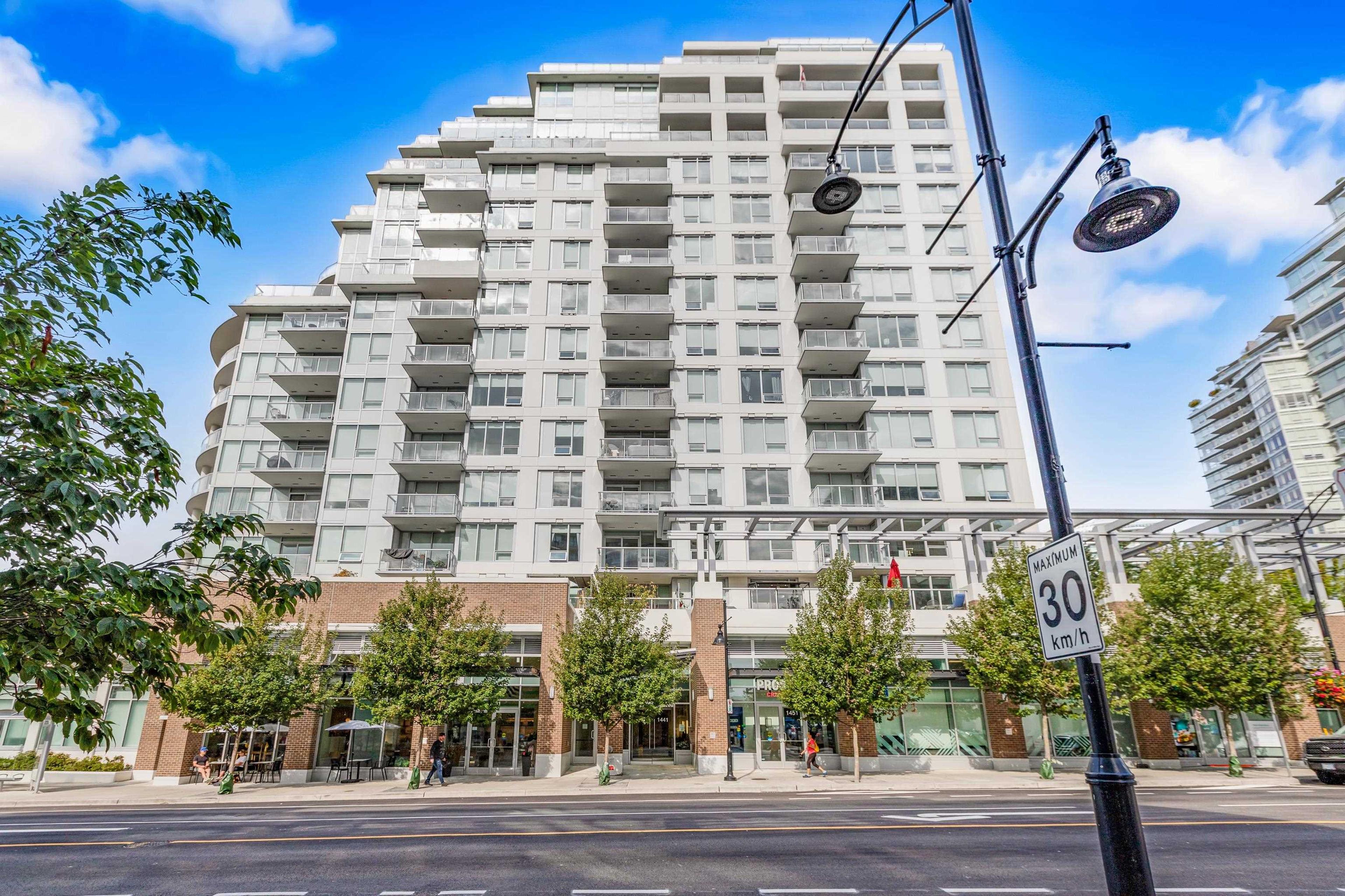 #601 1441 JOHNSTON ROAD - Image 3