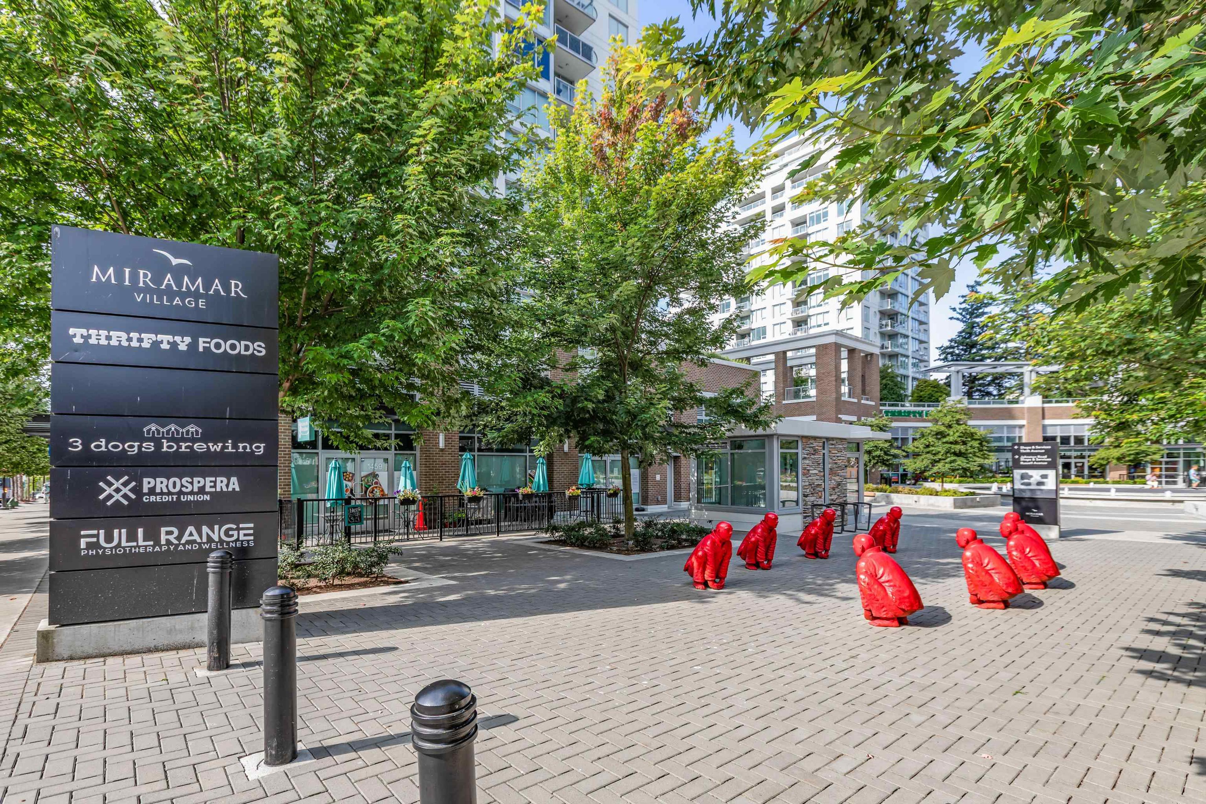 #601 1441 JOHNSTON ROAD - 37