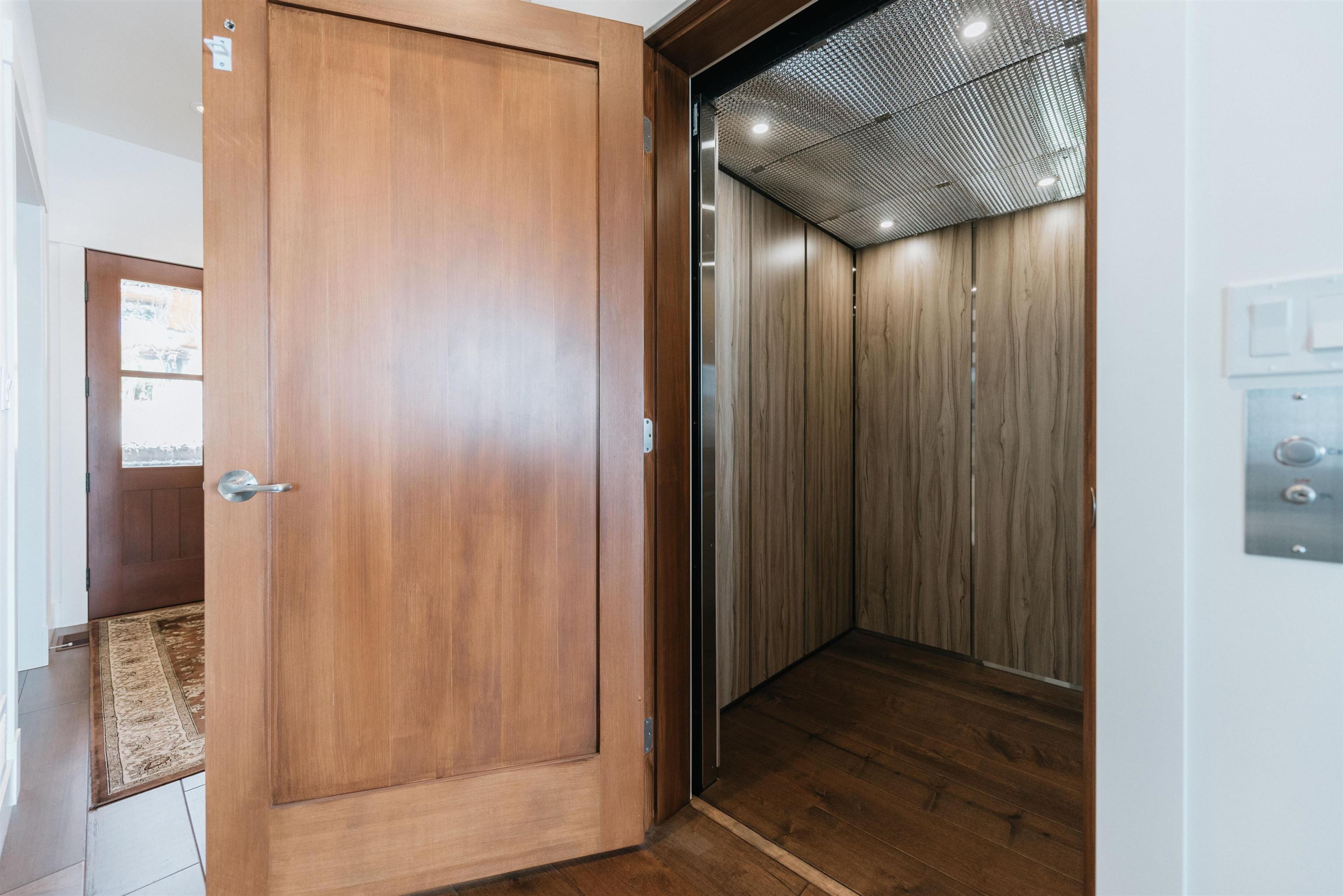 6035 SILVERSTONE LANE - 26