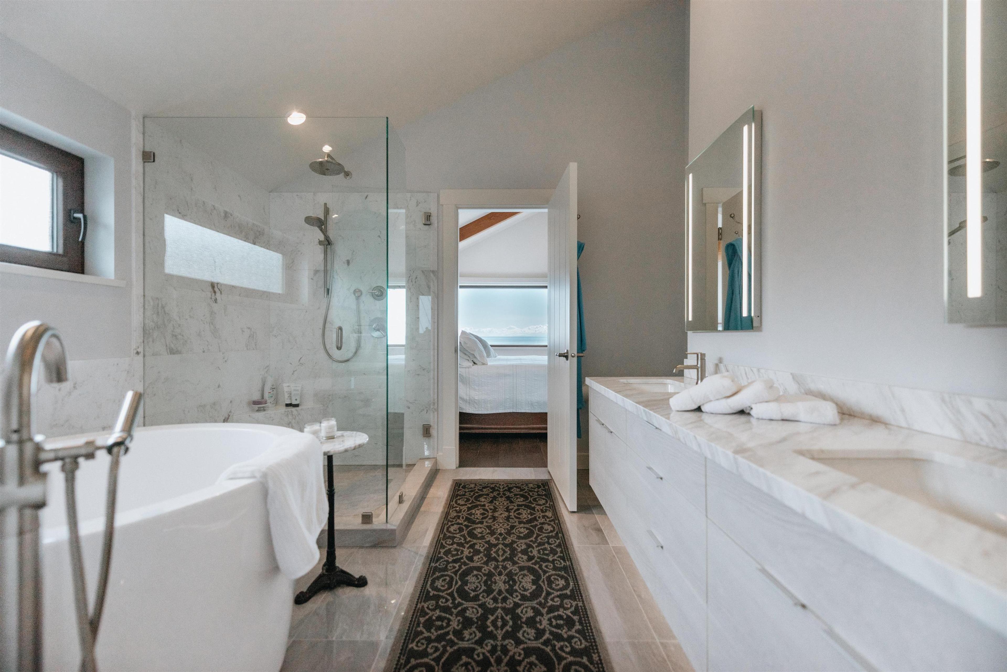 6035 SILVERSTONE LANE - 22