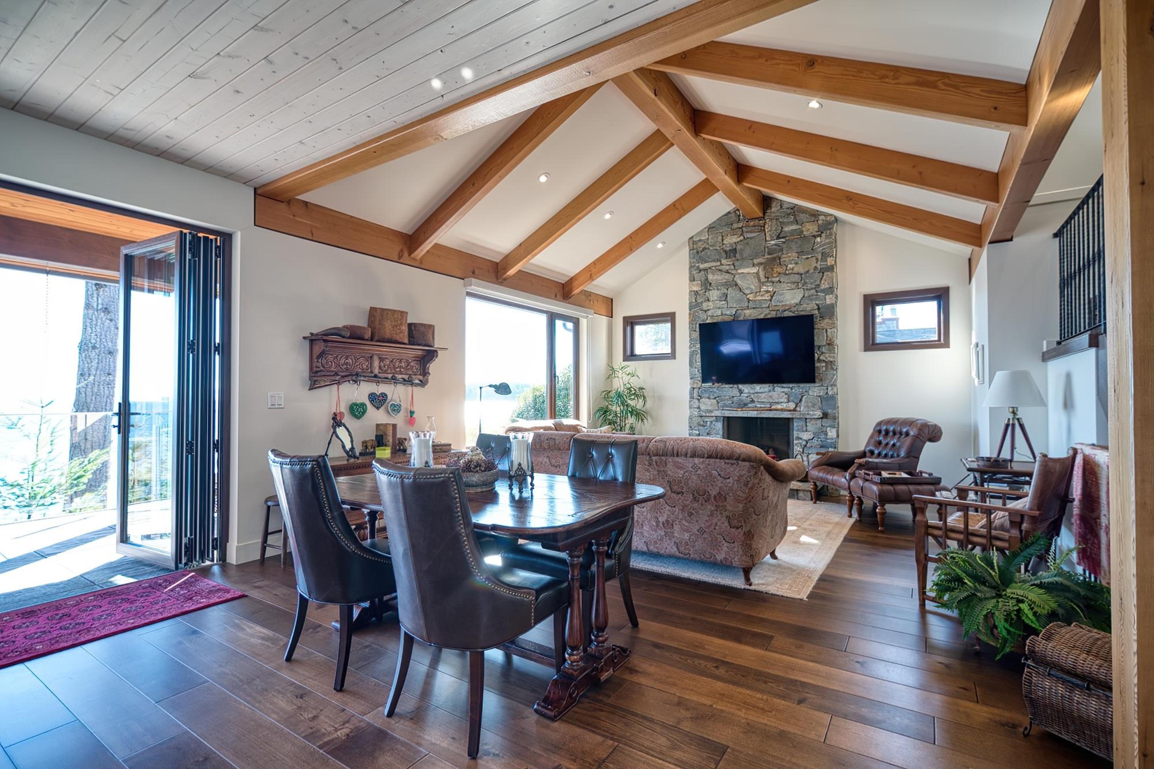 6035 SILVERSTONE LANE - 10