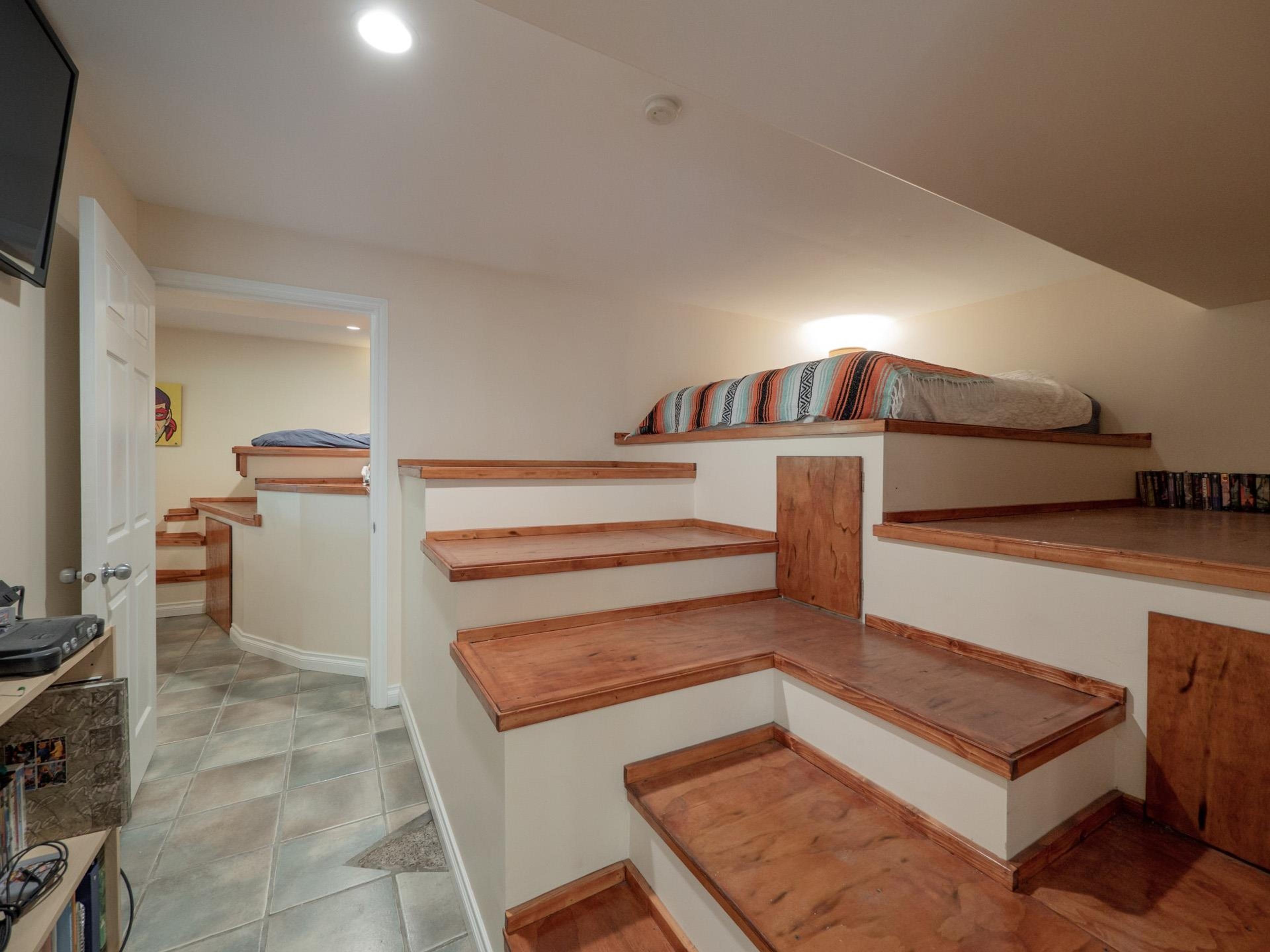 5836 MARINE WAY - 18