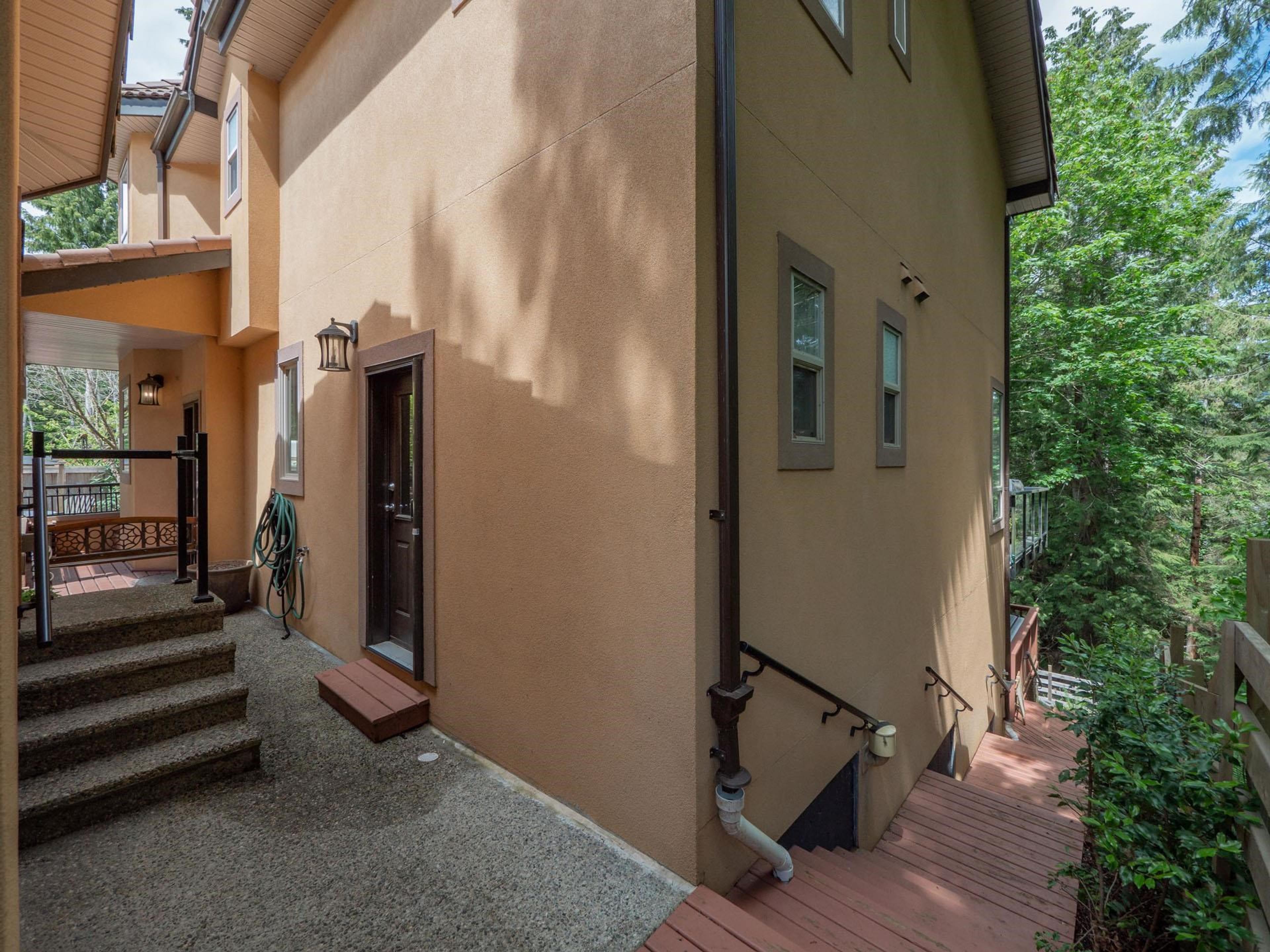 5836 MARINE WAY - 31