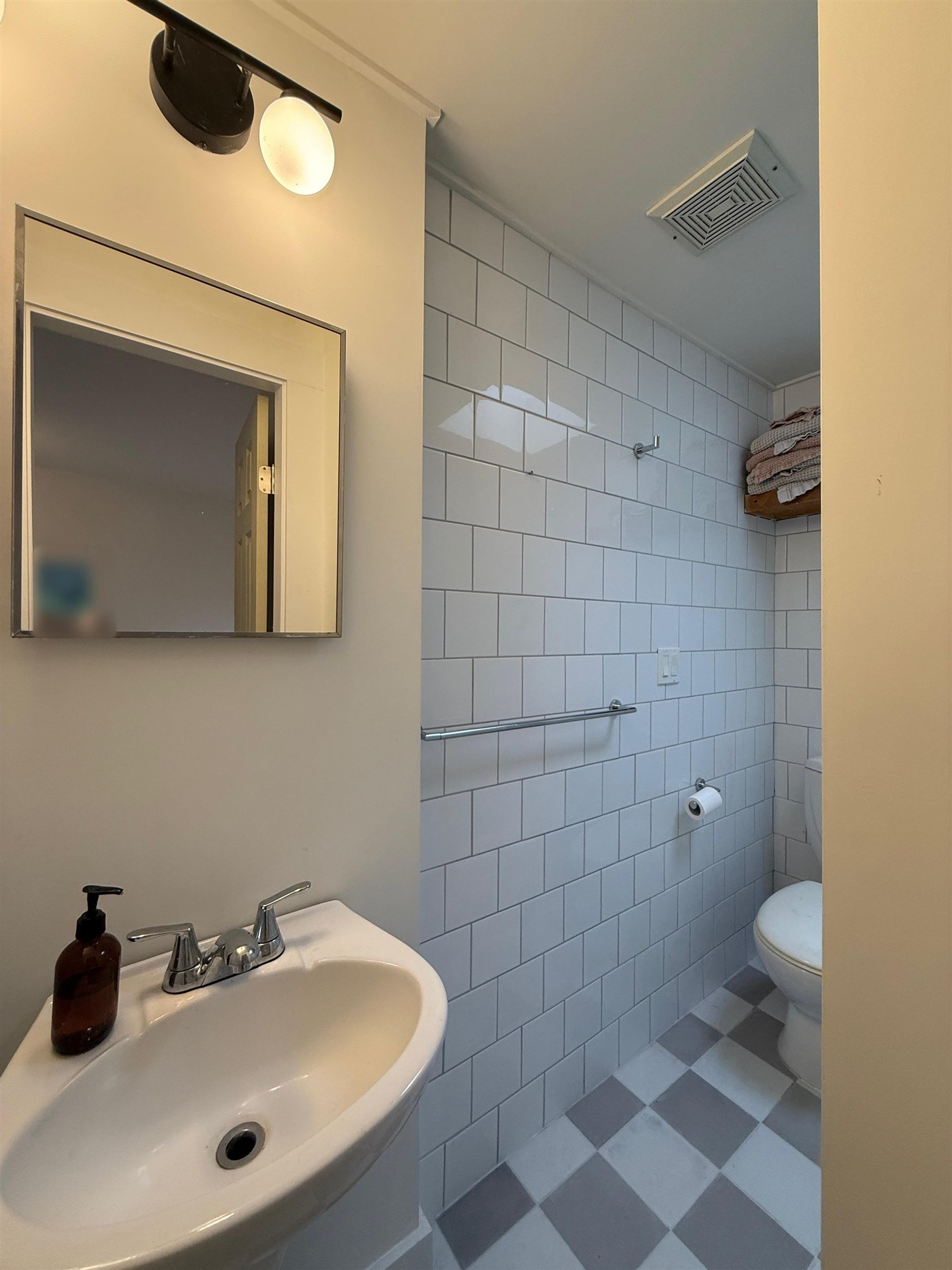 962 CEMETERY ROAD - 13