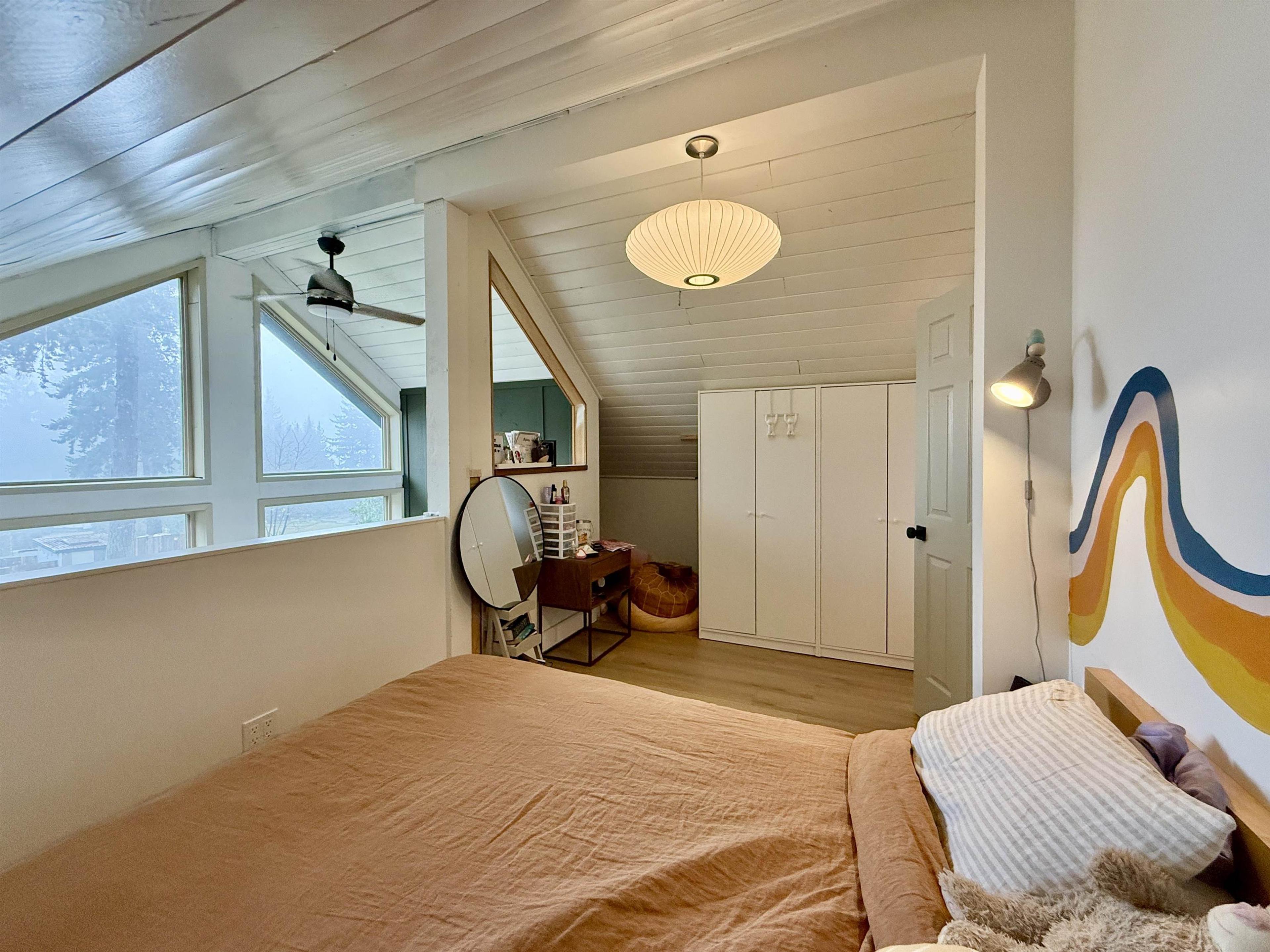 962 CEMETERY ROAD - 17