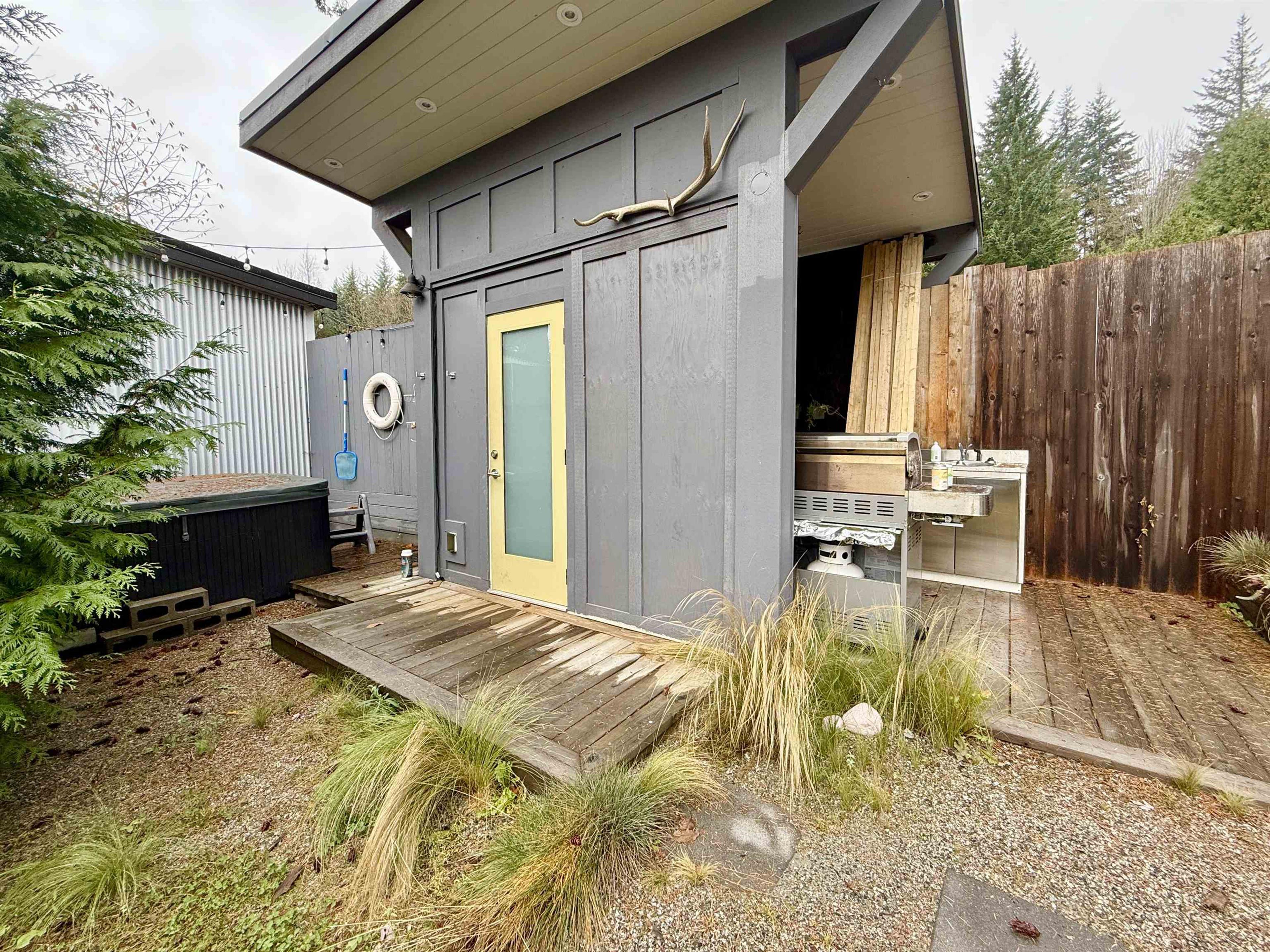 962 CEMETERY ROAD - 28