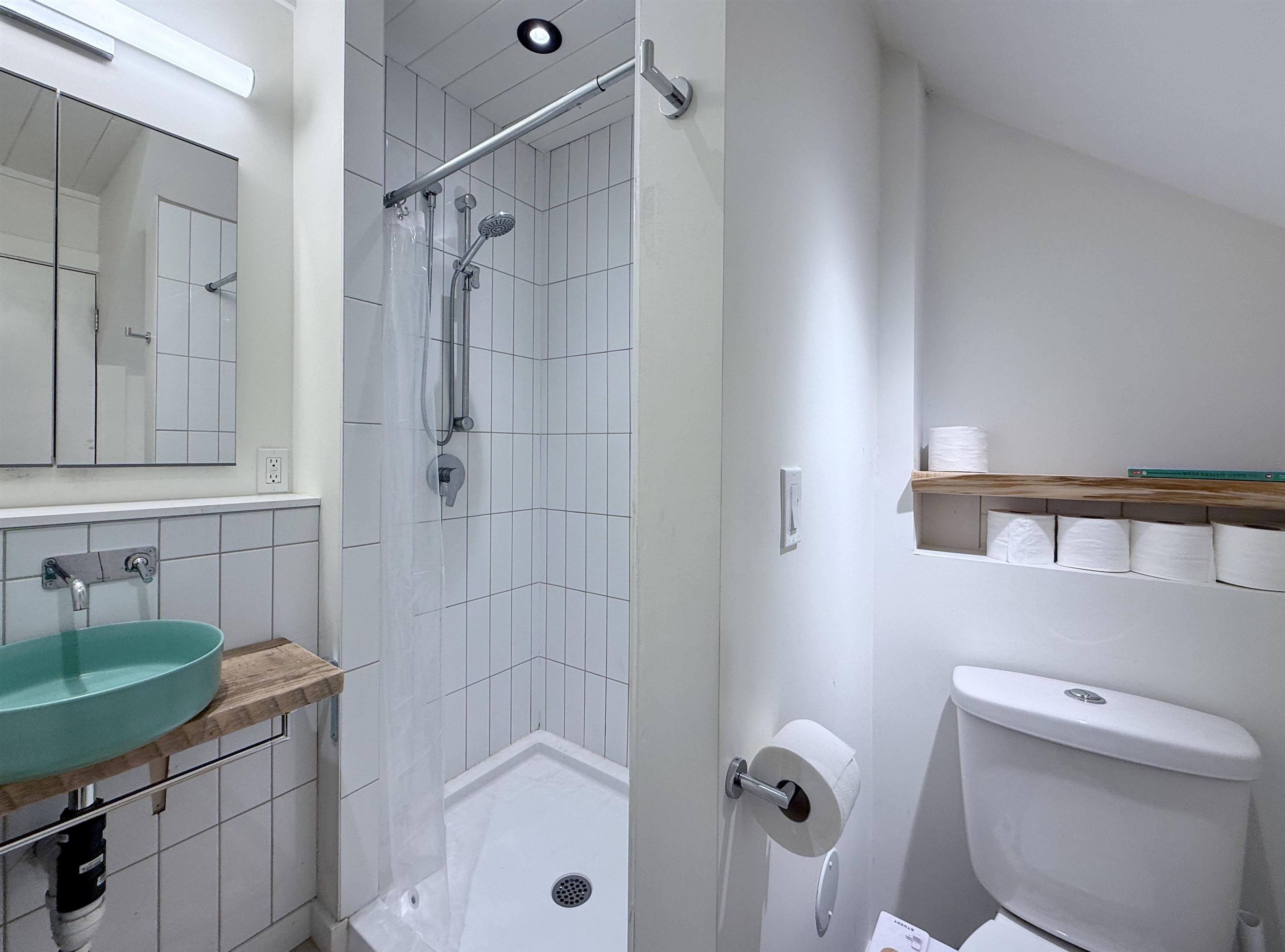 962 CEMETERY ROAD - 11