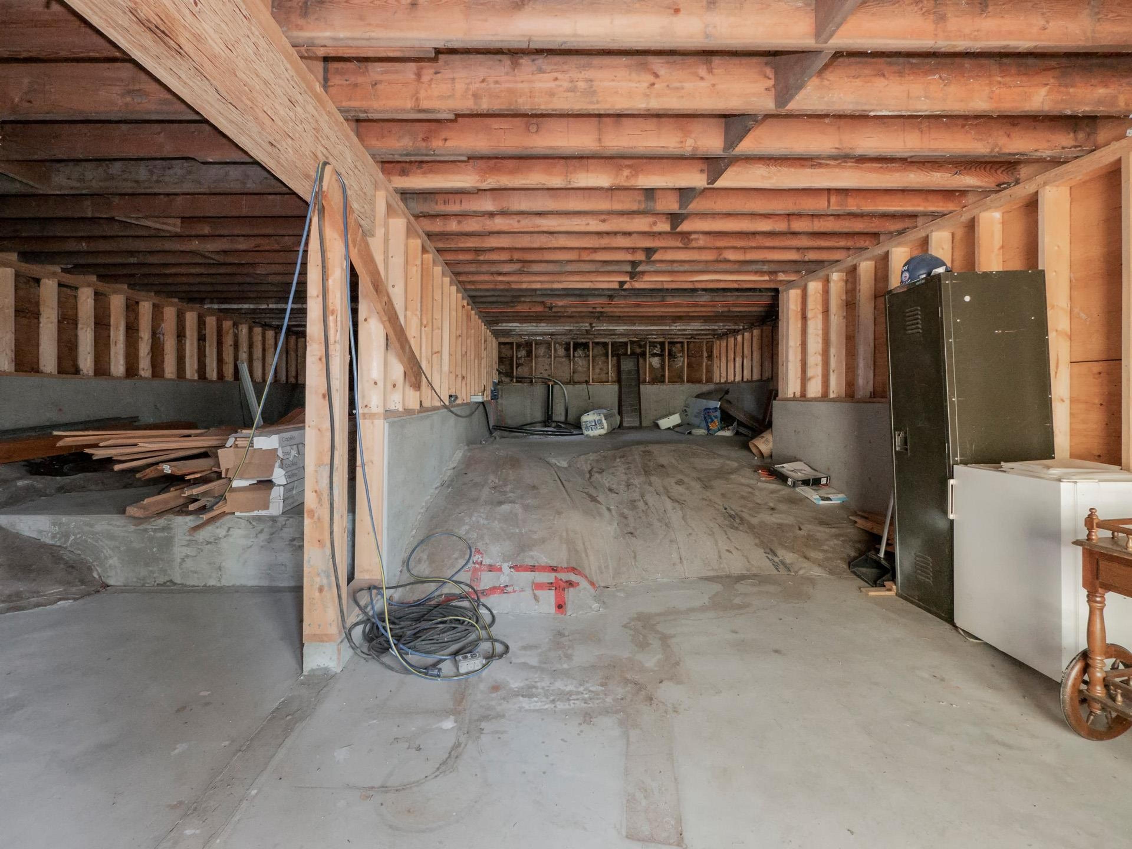 9305 STEPHENS WAY - 30