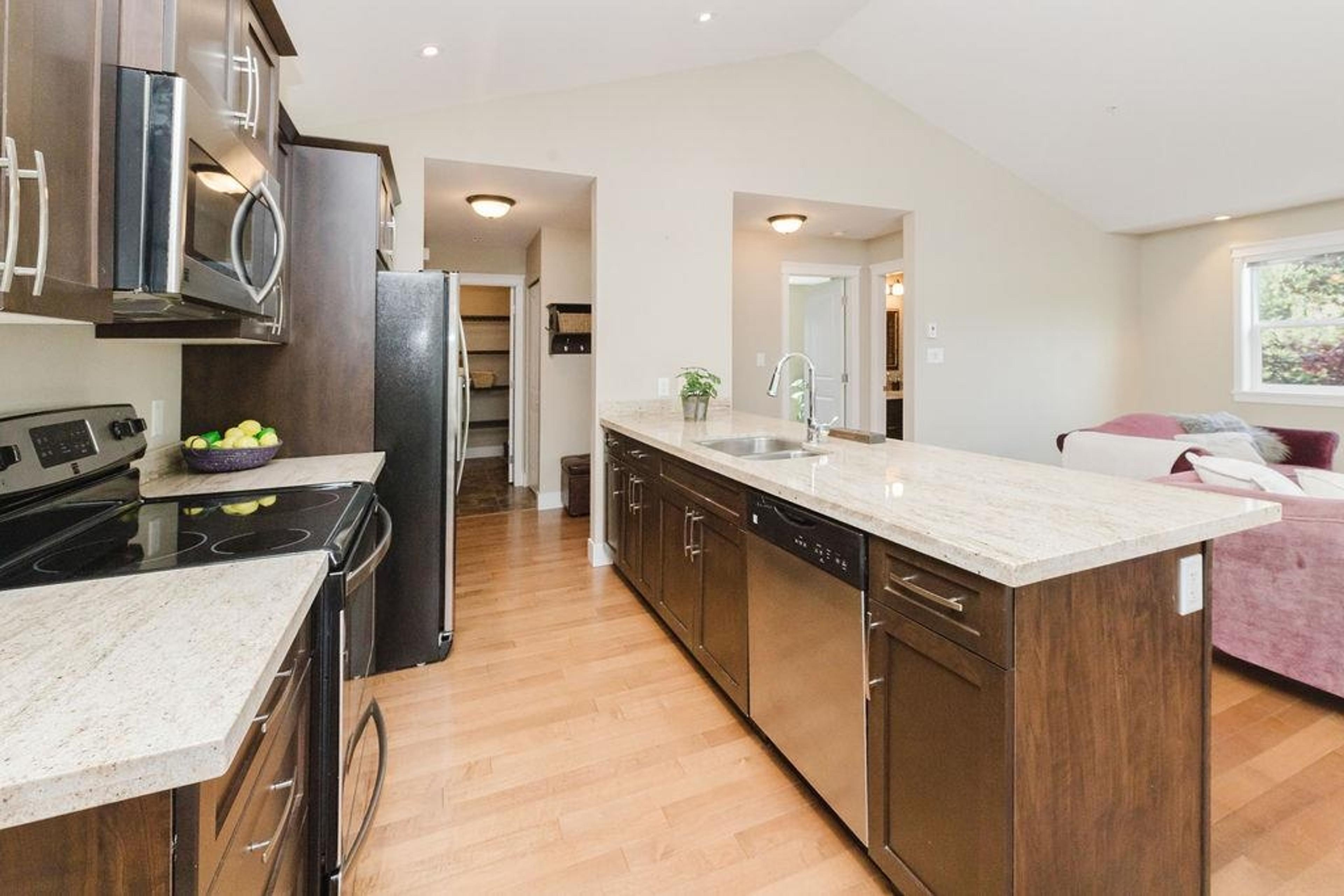 #201 518 SHAW ROAD - 9