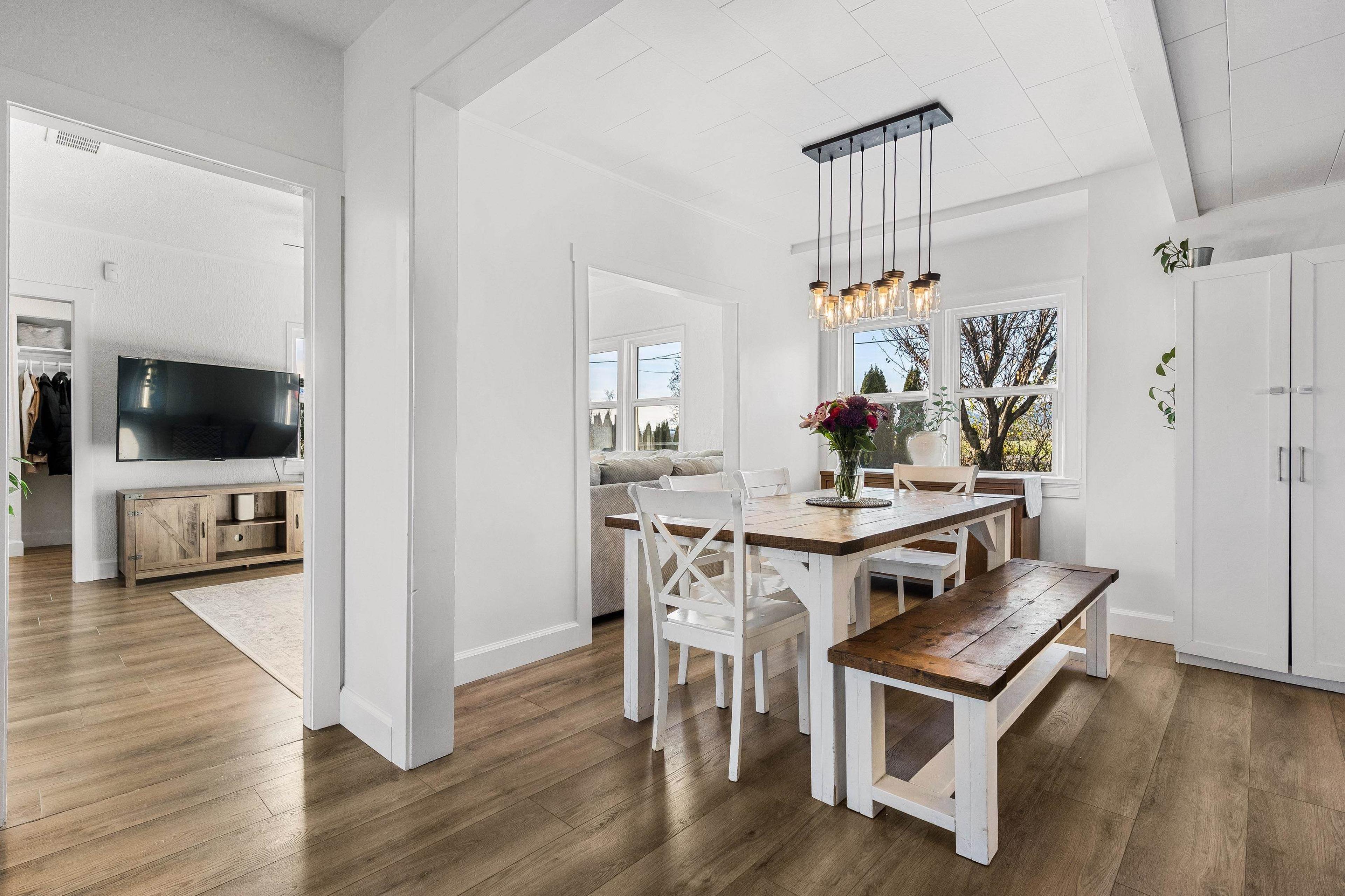 4990 BOUNDARY ROAD - 16