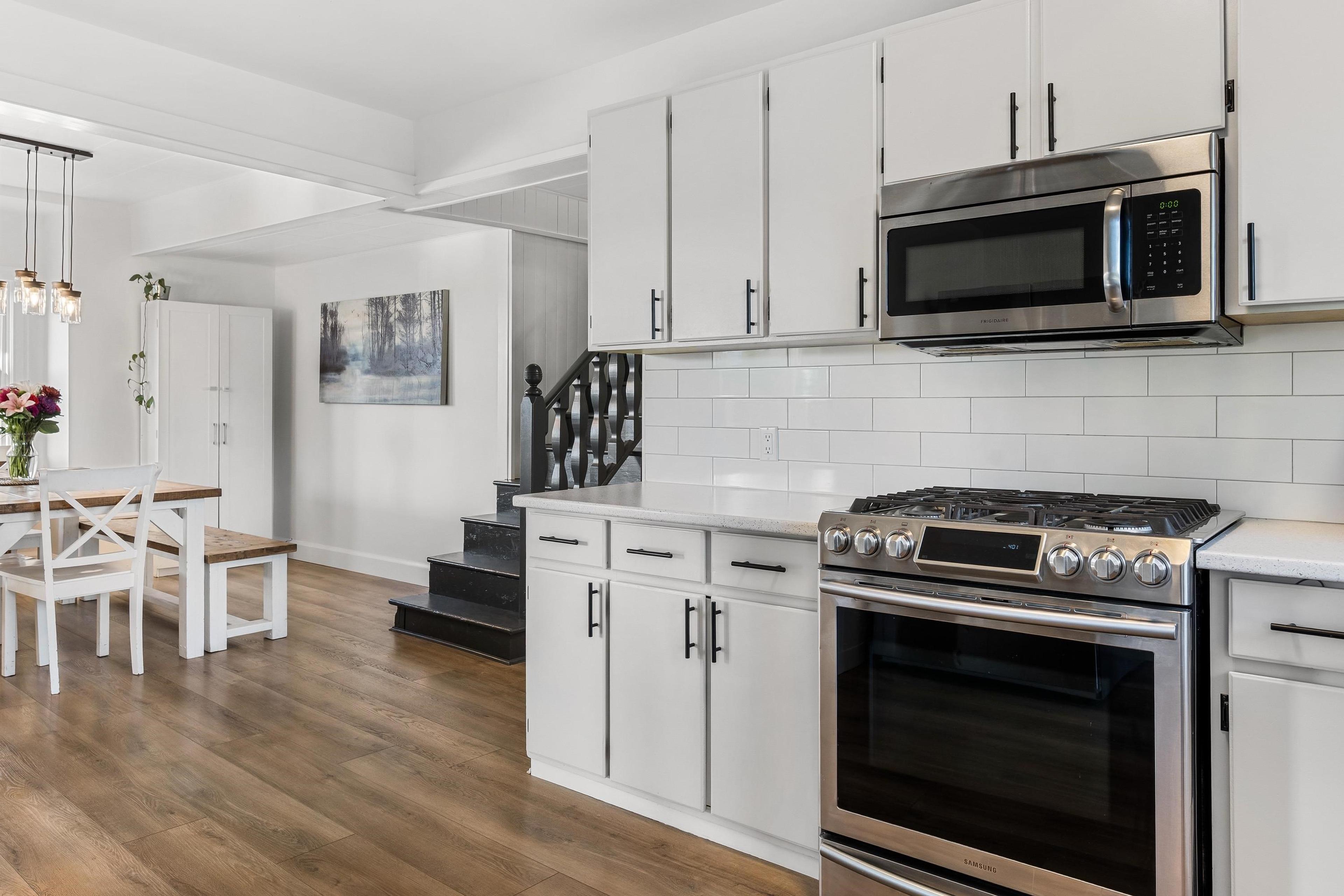 4990 BOUNDARY ROAD - 20