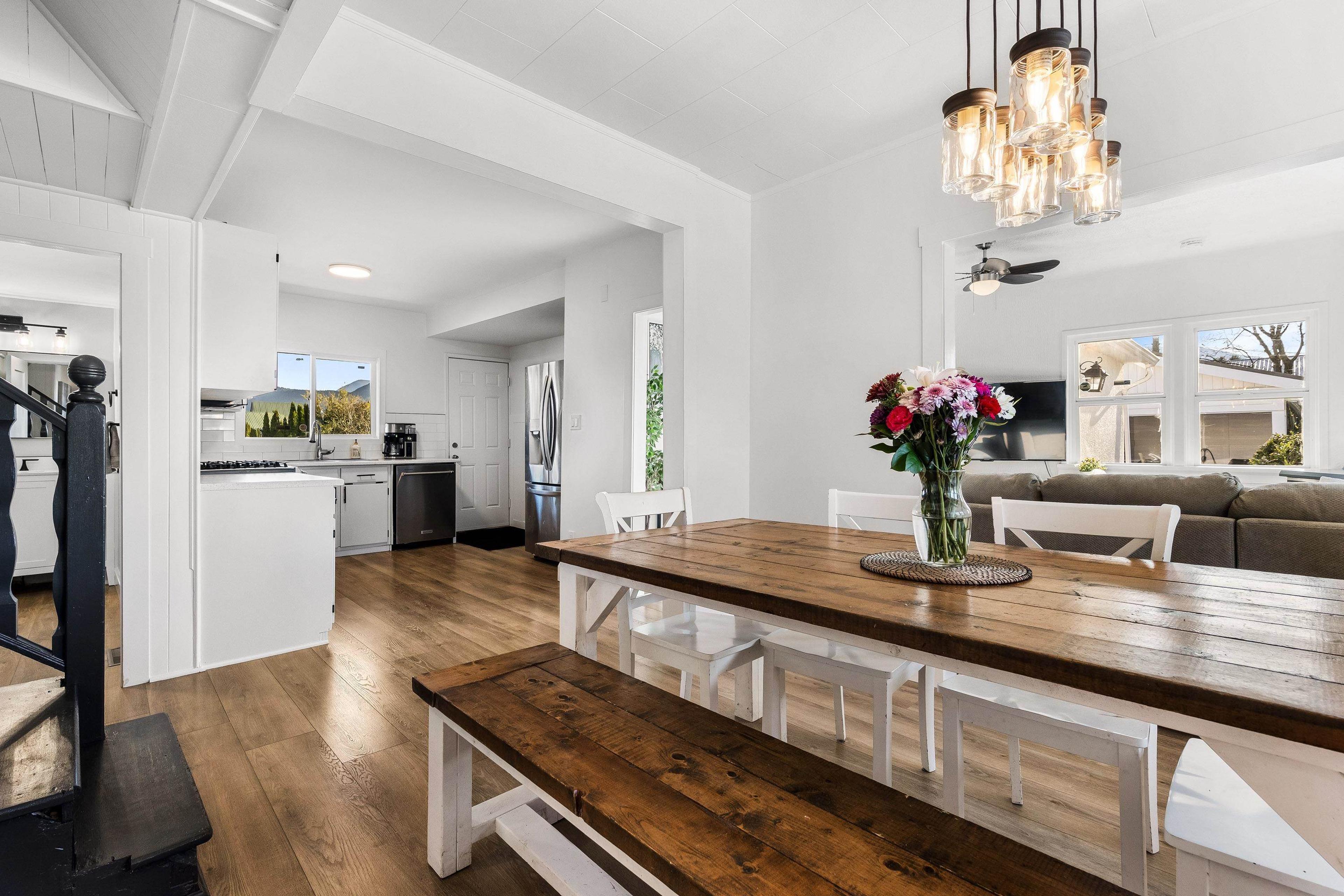 4990 BOUNDARY ROAD - 18