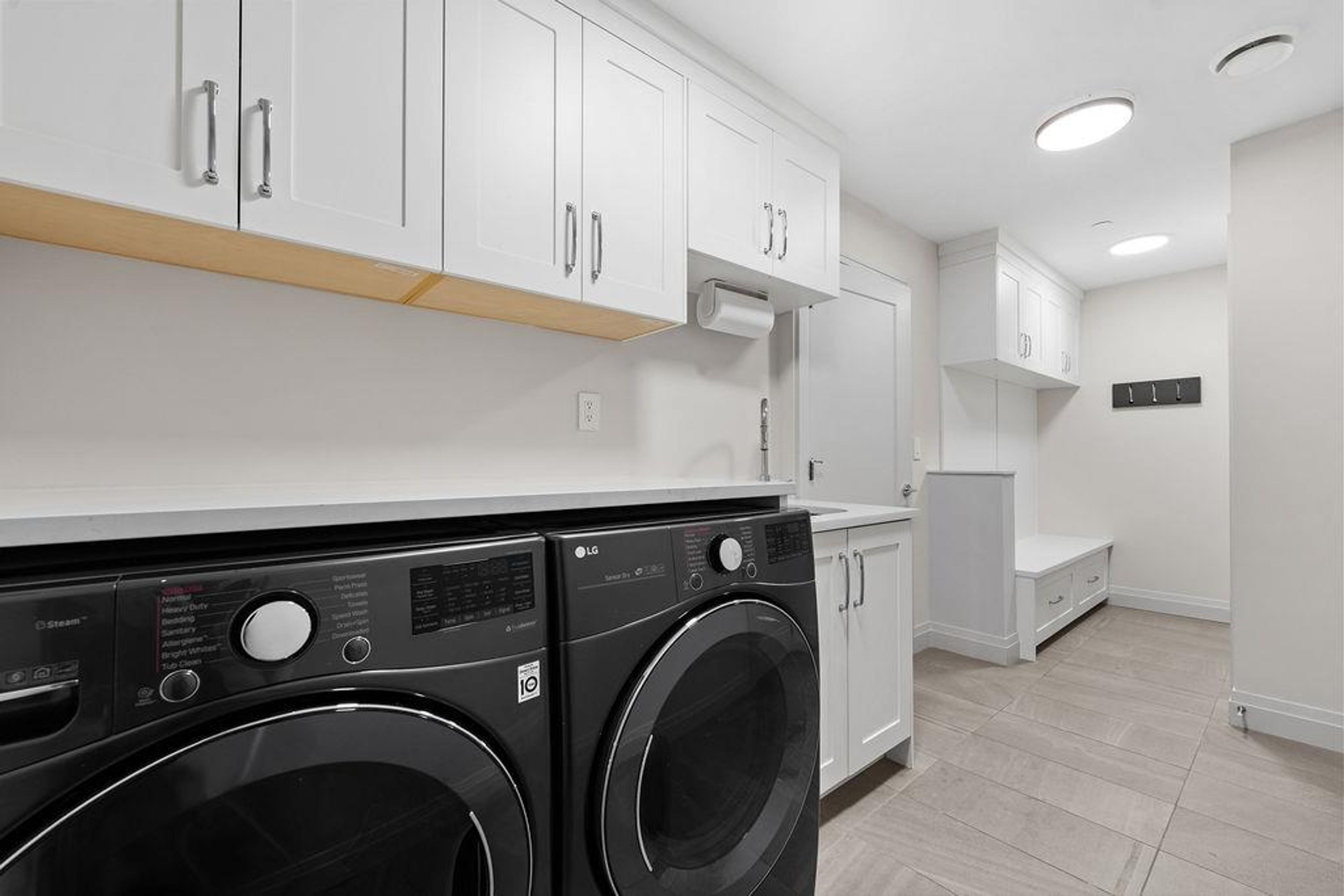 15541 OXENHAM AVENUE - 32