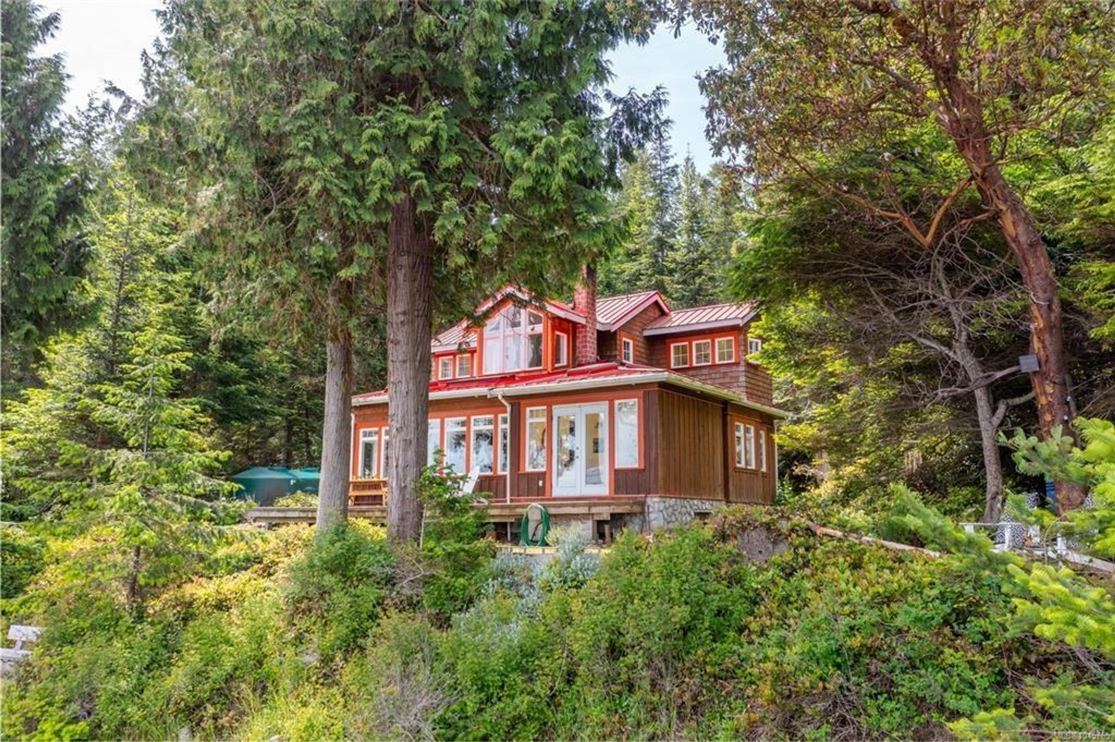 105 ISLAND PARK DRIVE - 5