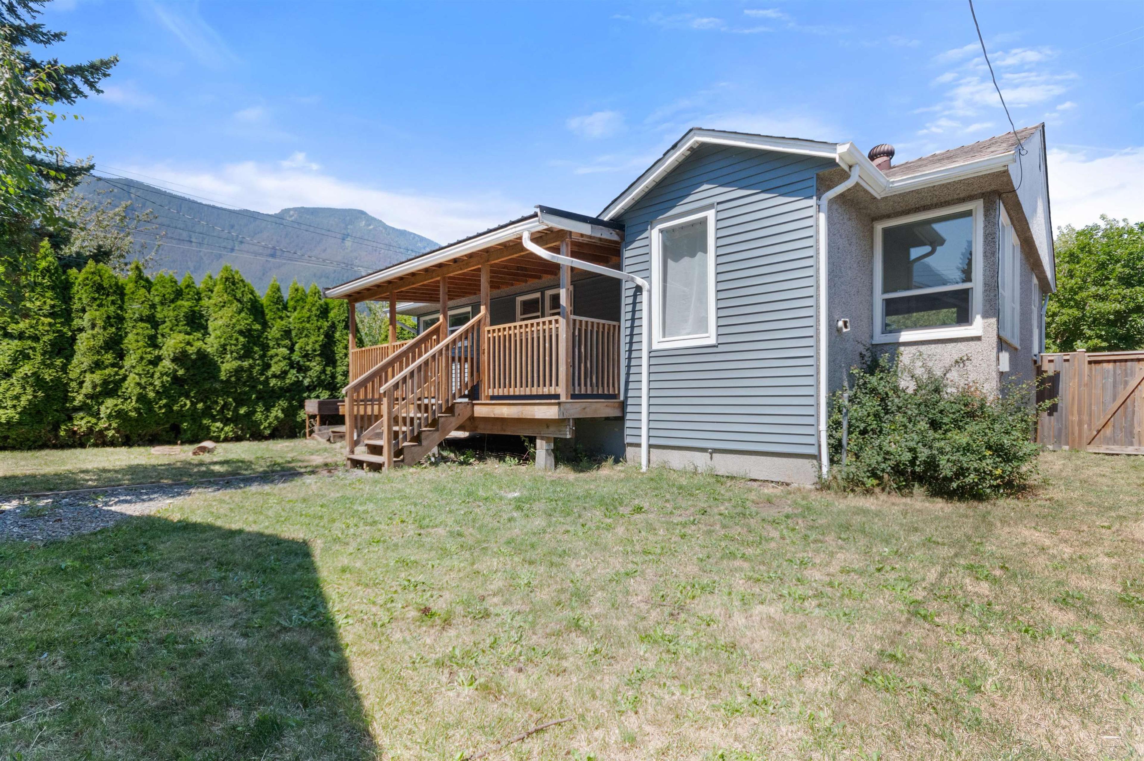 524 RUPERT STREET - 22