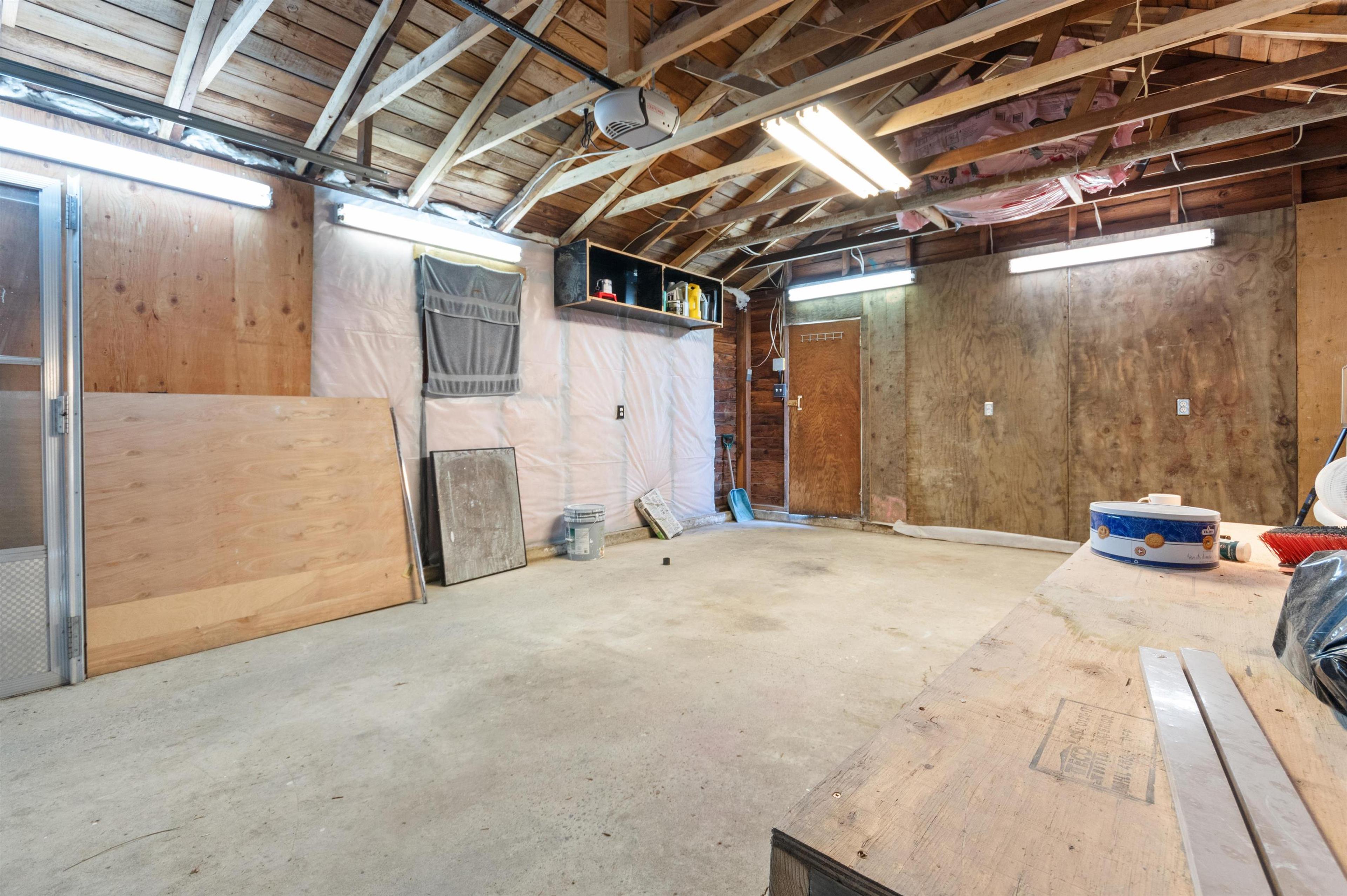 524 RUPERT STREET - 25