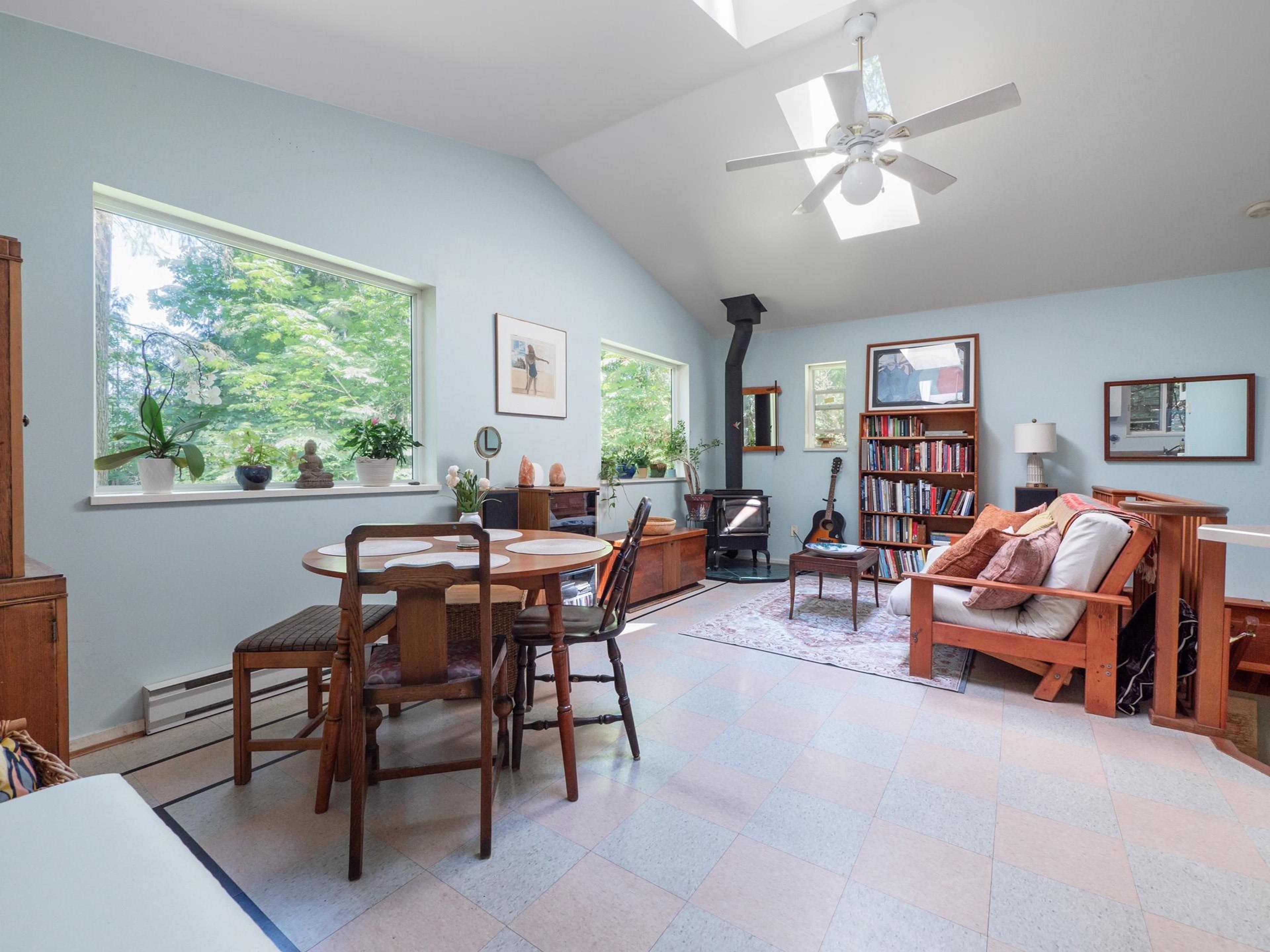 7027 SKANA CRESCENT - 9