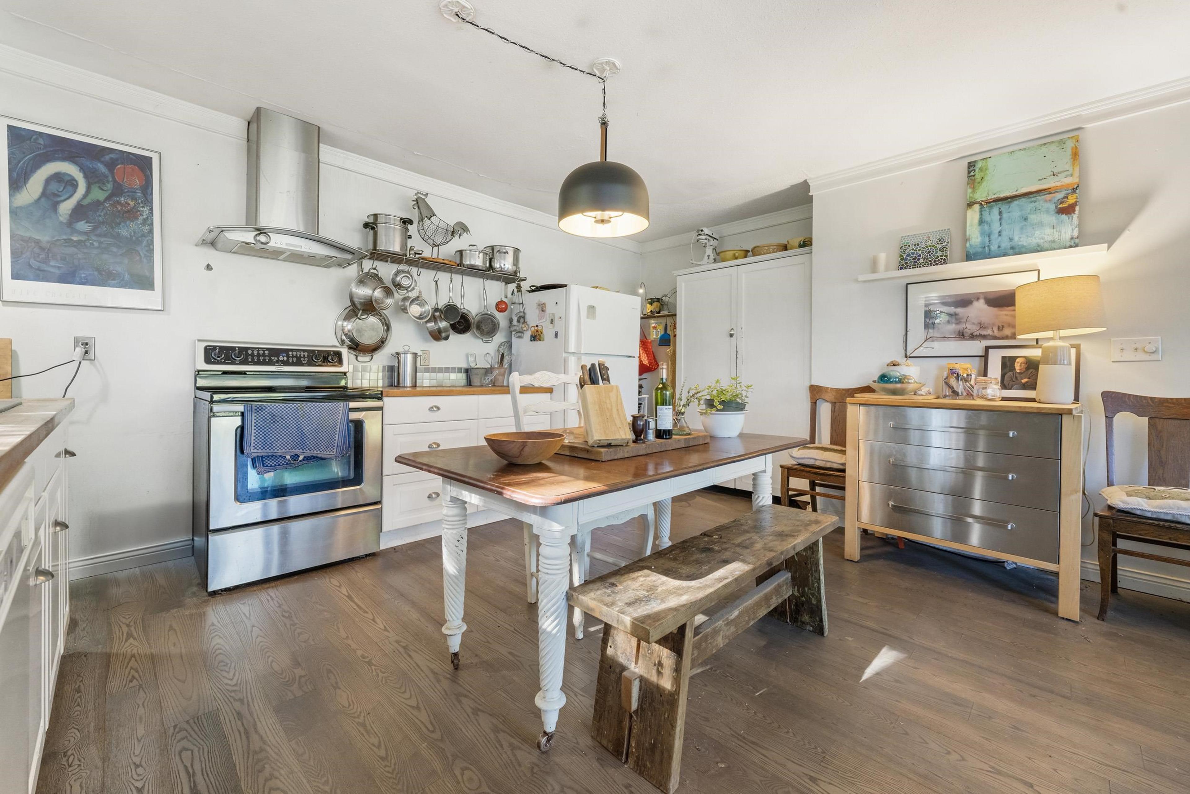 707 CRUCIL ROAD - 12